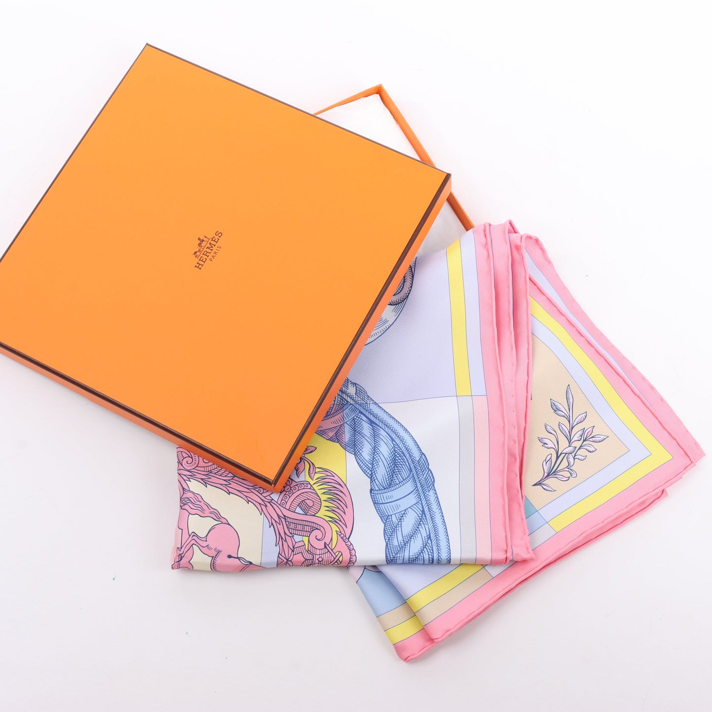 Hermès Carré Double face 90 "DELLA CAVALLERIA" 100% Silk Scarf in Pink