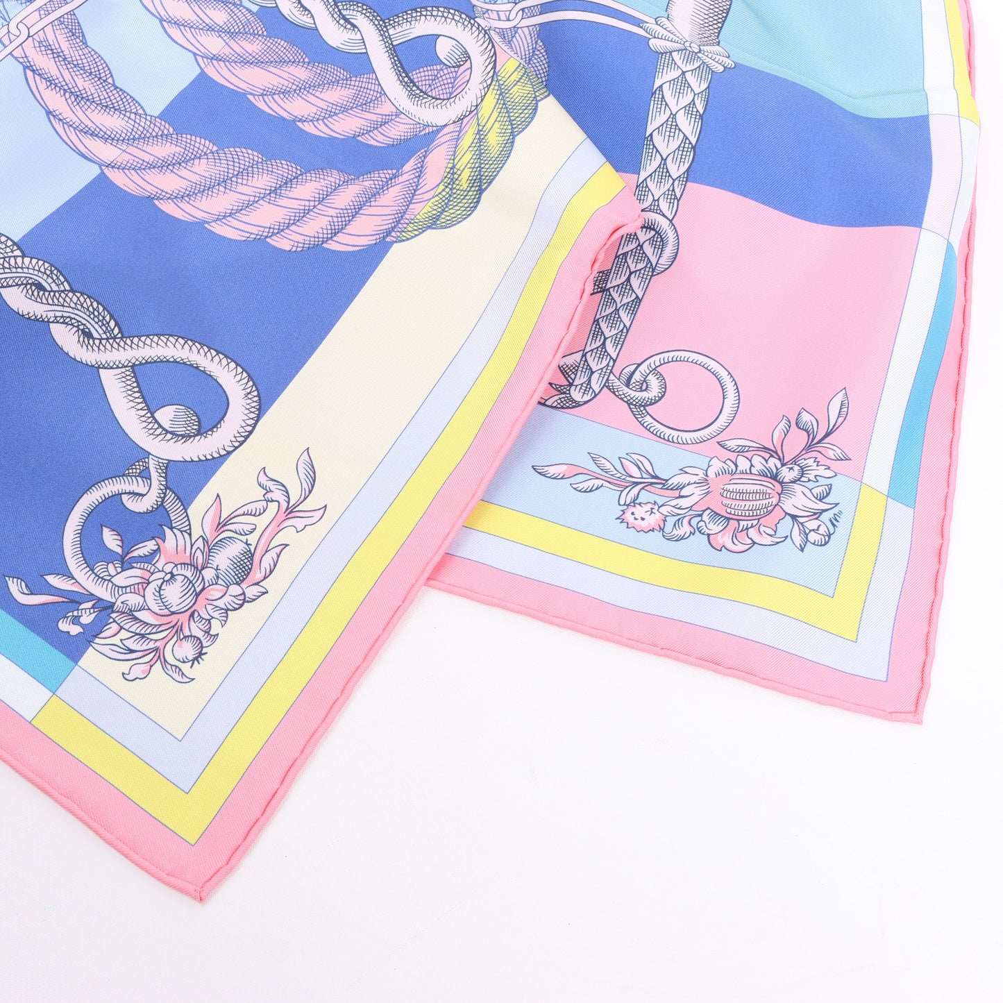 Hermès Carré Double face 90 "DELLA CAVALLERIA" 100% Silk Scarf in Pink