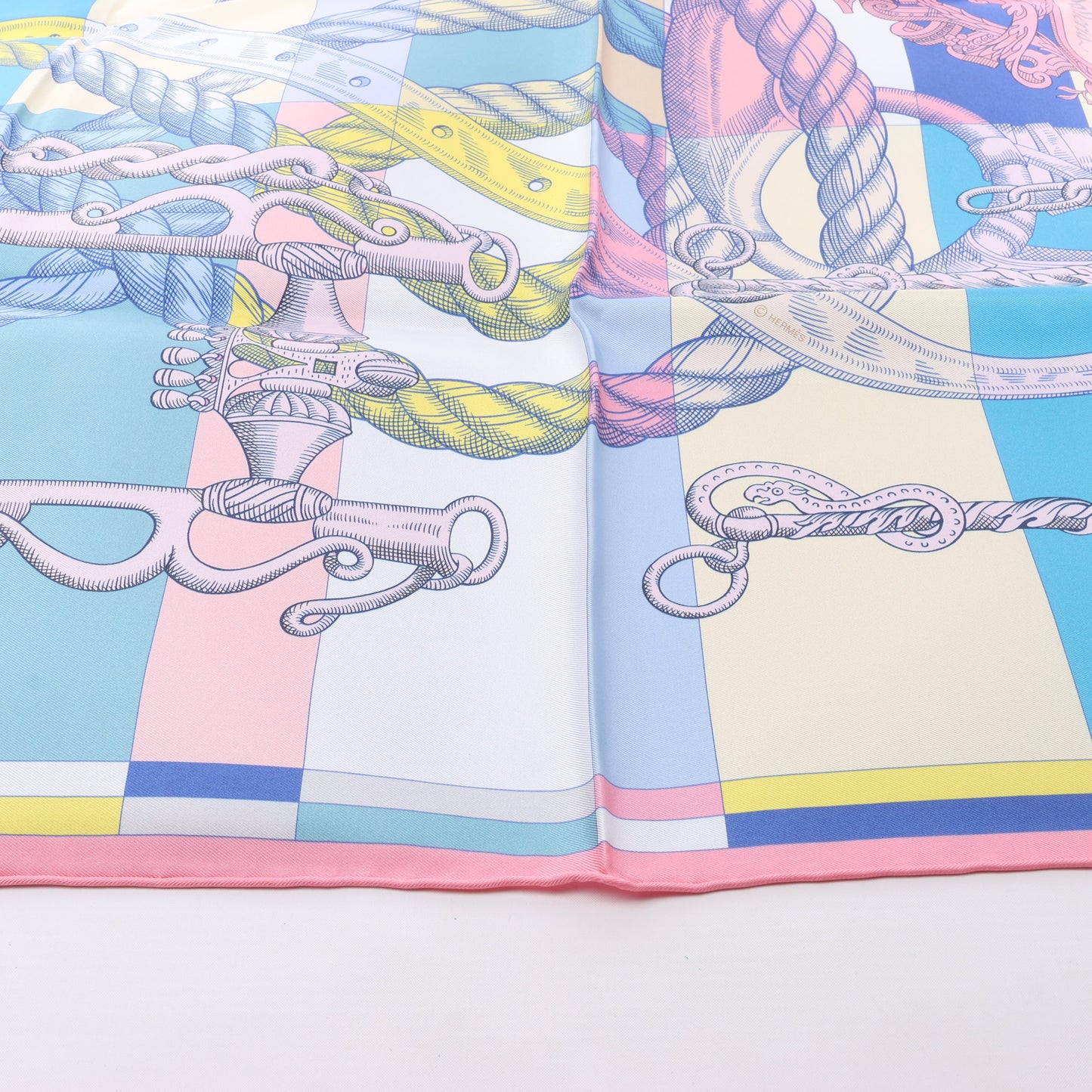 Hermès Carré Double face 90 "DELLA CAVALLERIA" 100% Silk Scarf in Pink