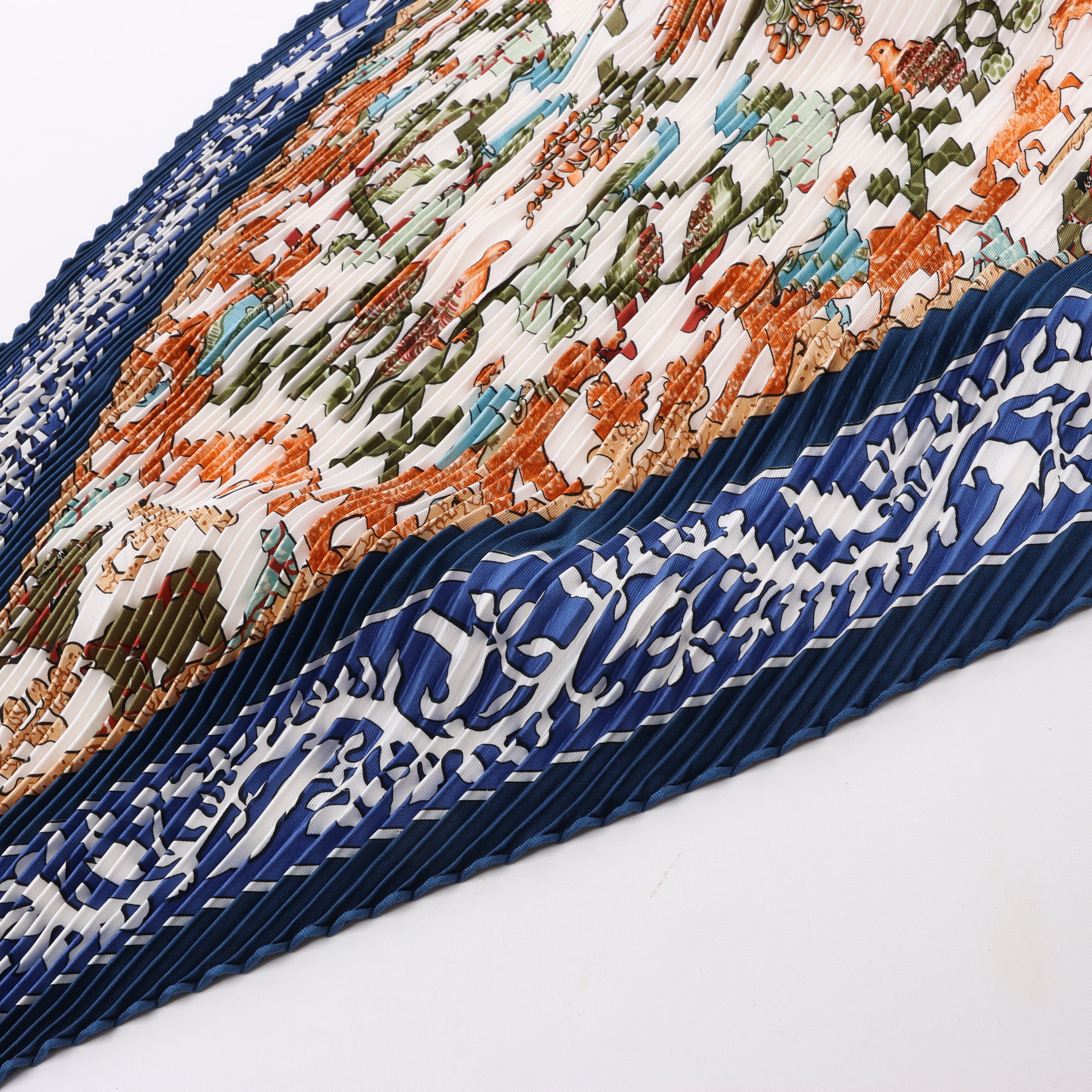 Hermès Carré 90 "EARLY AMERICA" 100% Silk Scarf in Navy