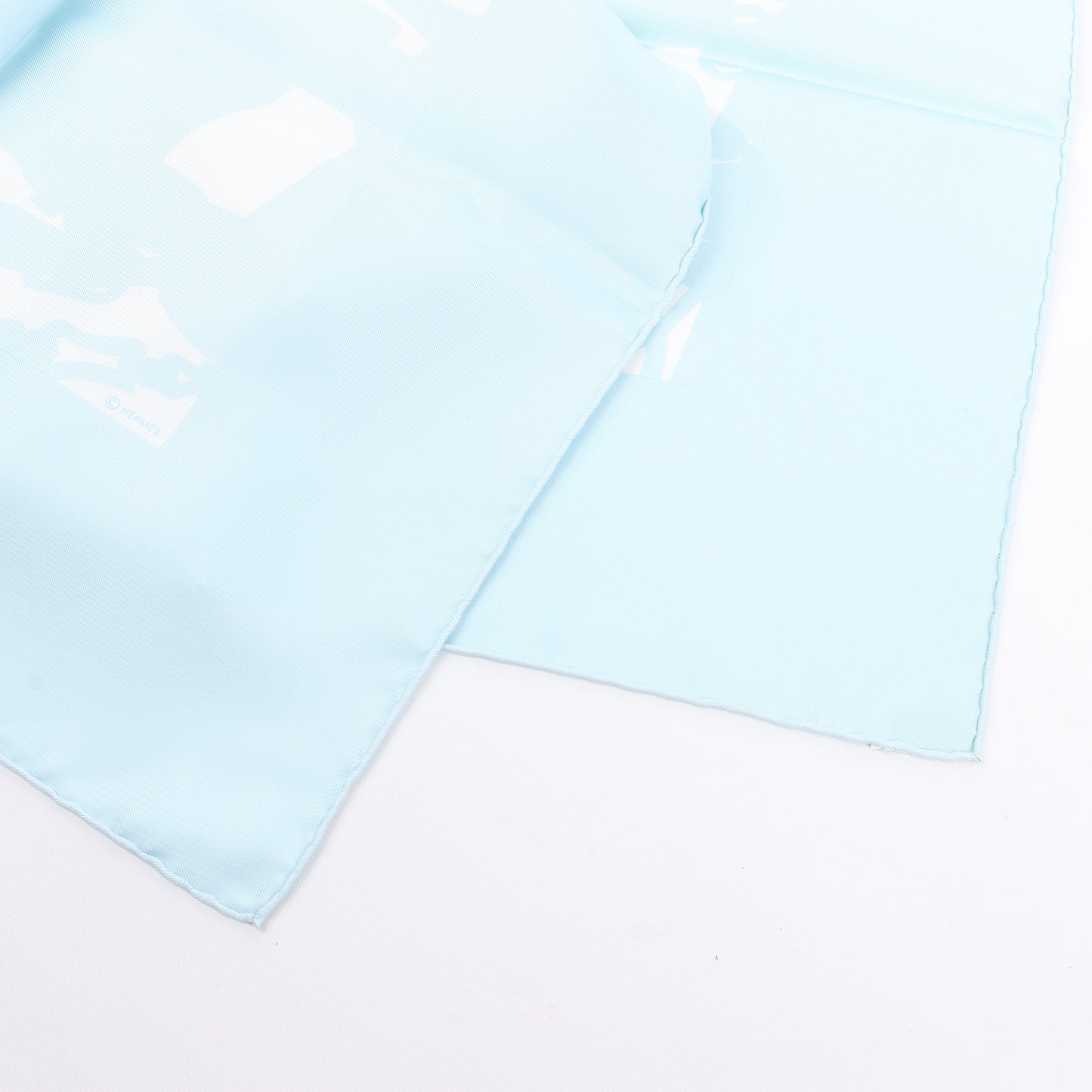 Hermès Carré 90 "EN DESORDRE" Foulard 100% Soie en Bleu