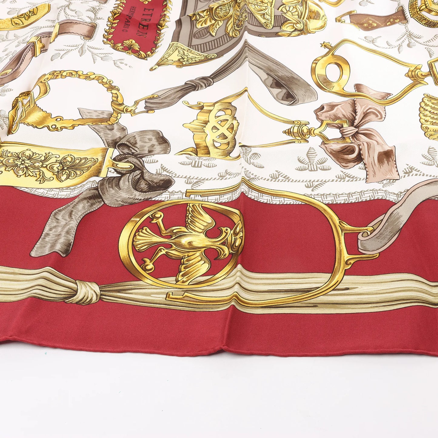 Hermès Carré 90 "ETRIERS" Silk handkerchief in Red