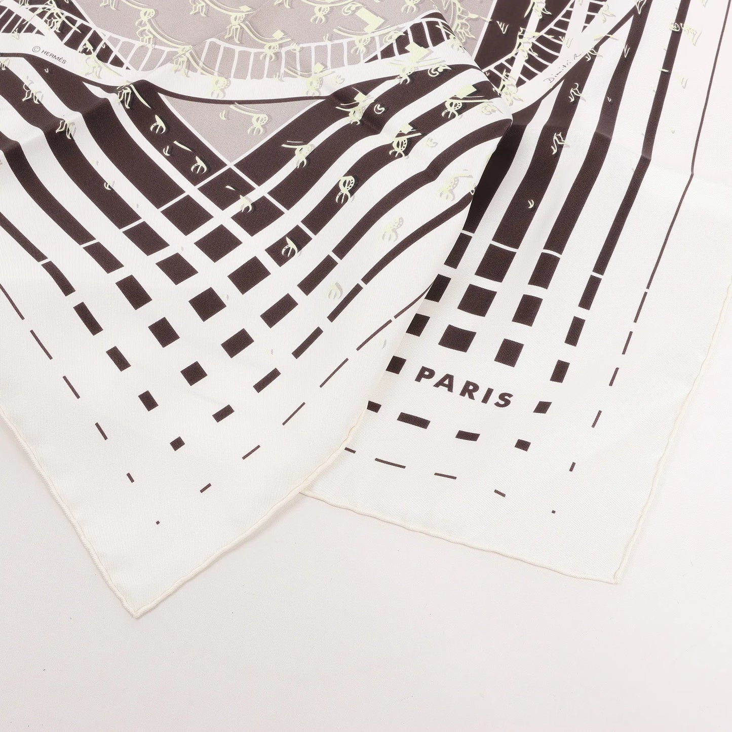 Hermès Carré 90 "FAUBOURG SECONDE" Silk handkerchief in Yellow x Black x White