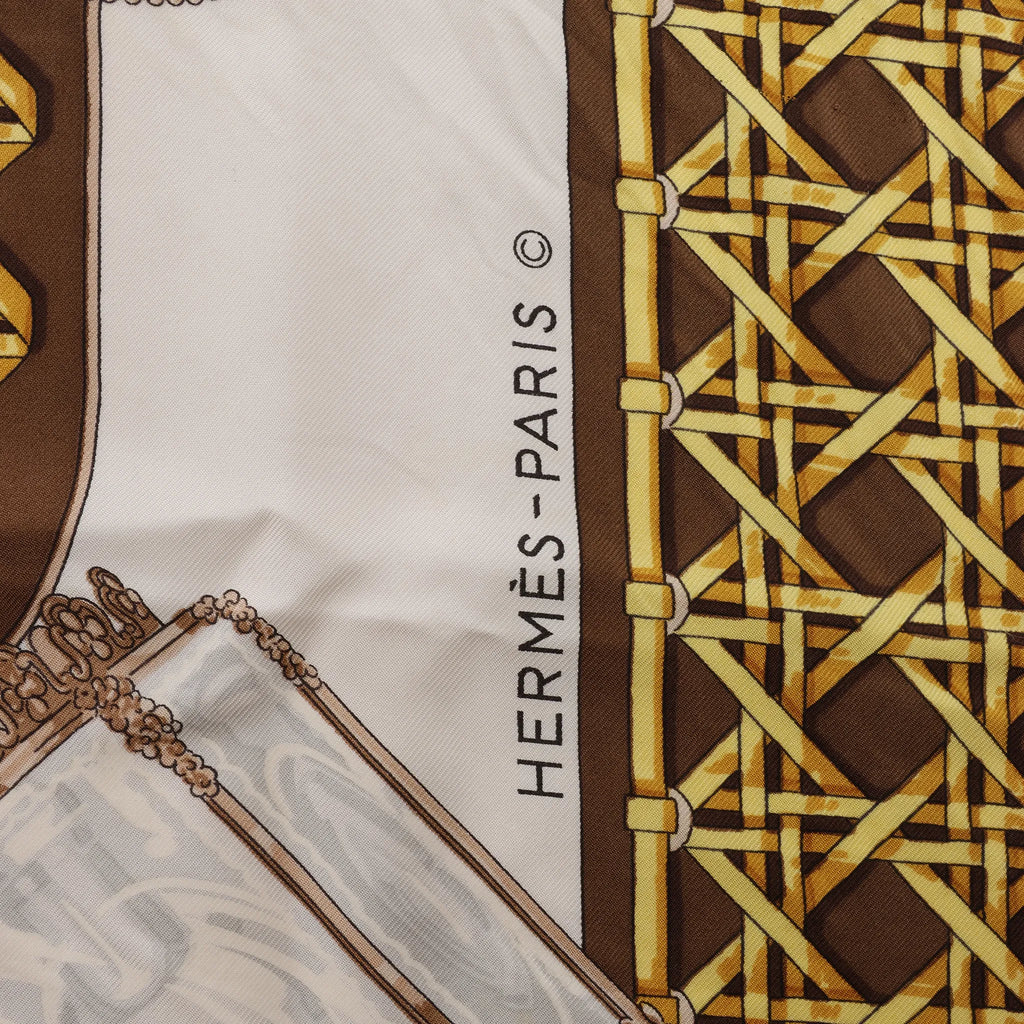 Hermès Carré 90 "FEUX DE ROUTE" Silk handkerchief in Brown