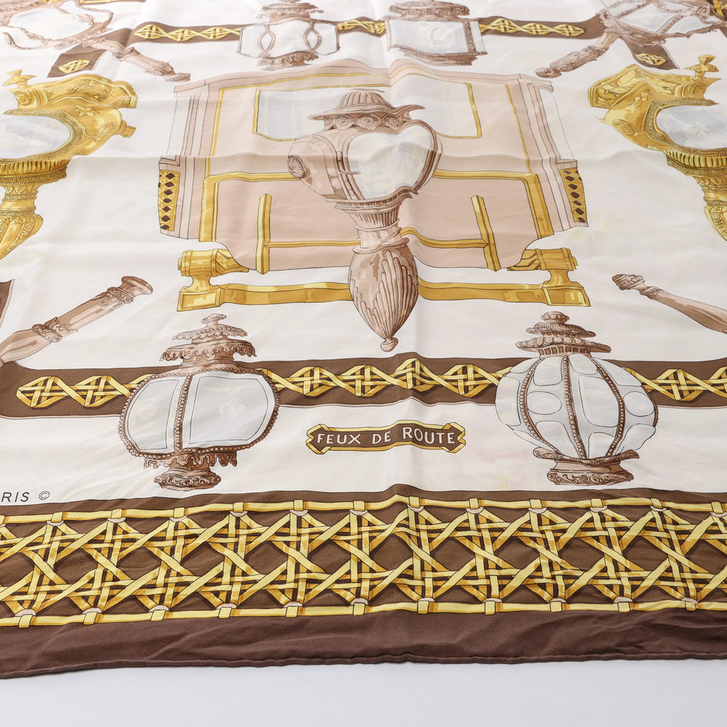 Hermès Carré 90 "FEUX DE ROUTE" Silk handkerchief in Brown