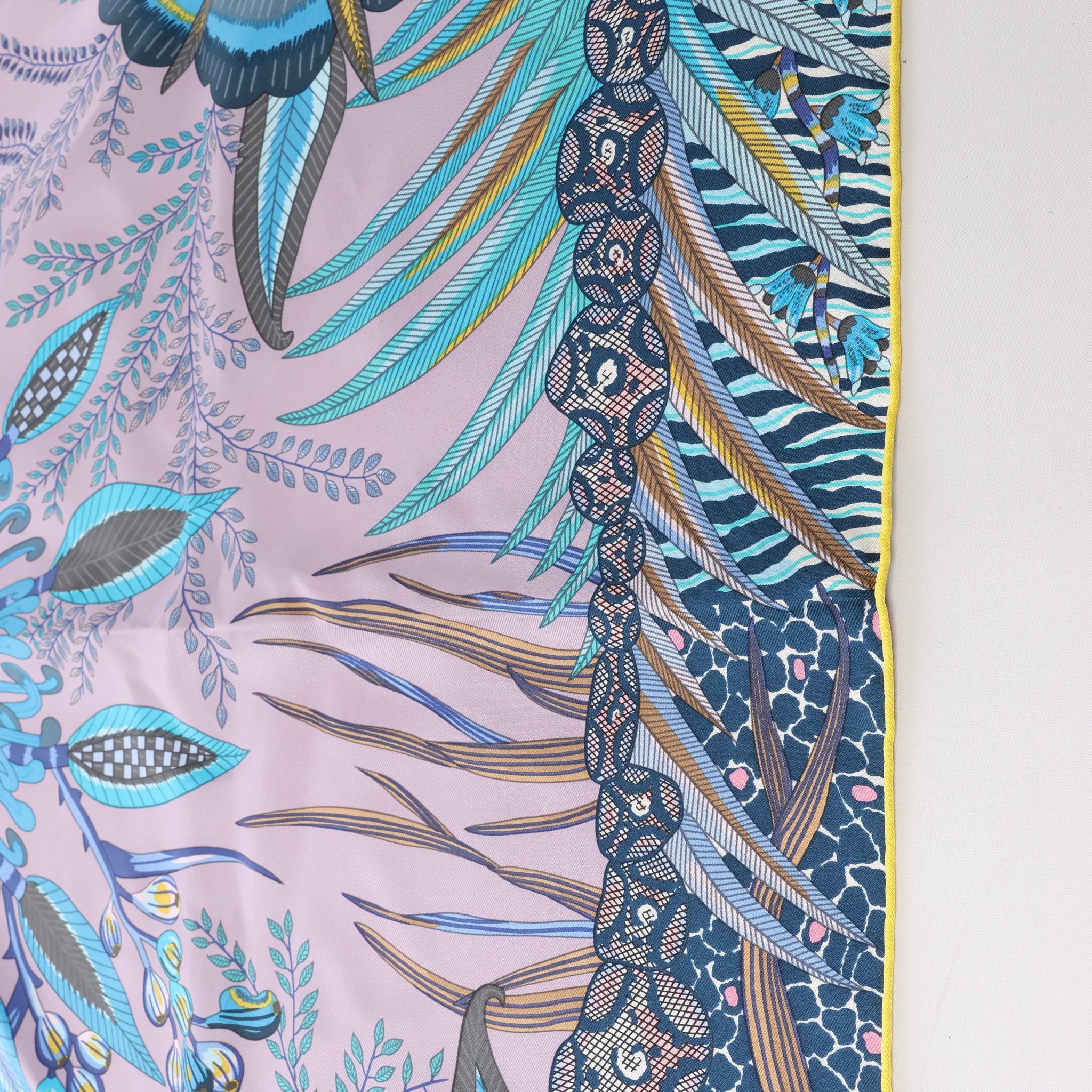 Hermès Carré 90 "FLOWERS OF SOUTH AFRICA" Silk handkerchief in Purple x Blue