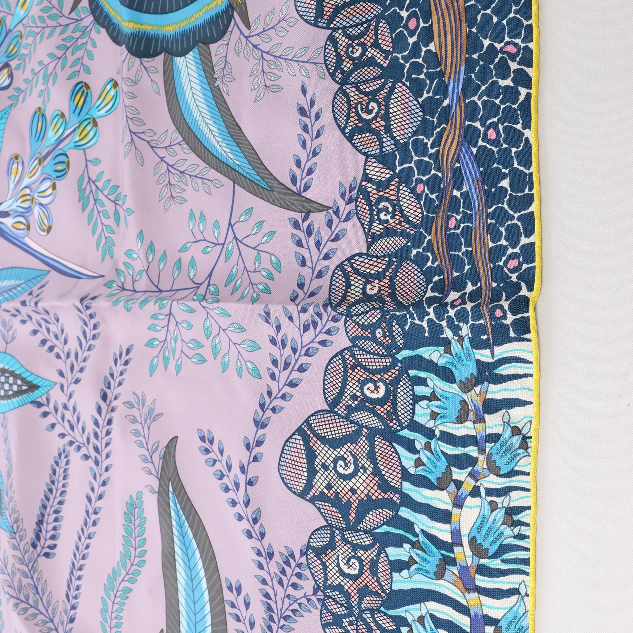 Hermès Carré 90 "FLOWERS OF SOUTH AFRICA" Silk handkerchief in Purple x Blue