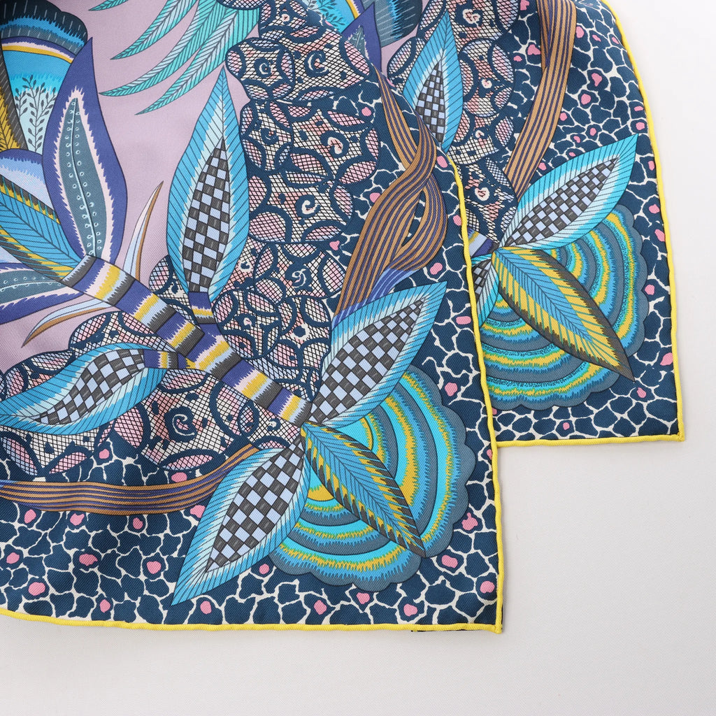 Hermès Carré 90 "FLOWERS OF SOUTH AFRICA" Silk handkerchief in Purple x Blue