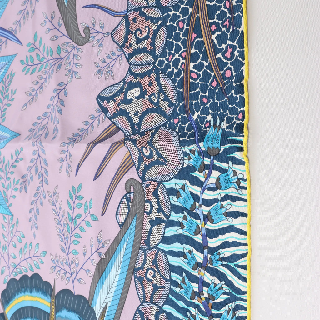 Hermès Carré 90 "FLOWERS OF SOUTH AFRICA" Silk handkerchief in Purple x Blue