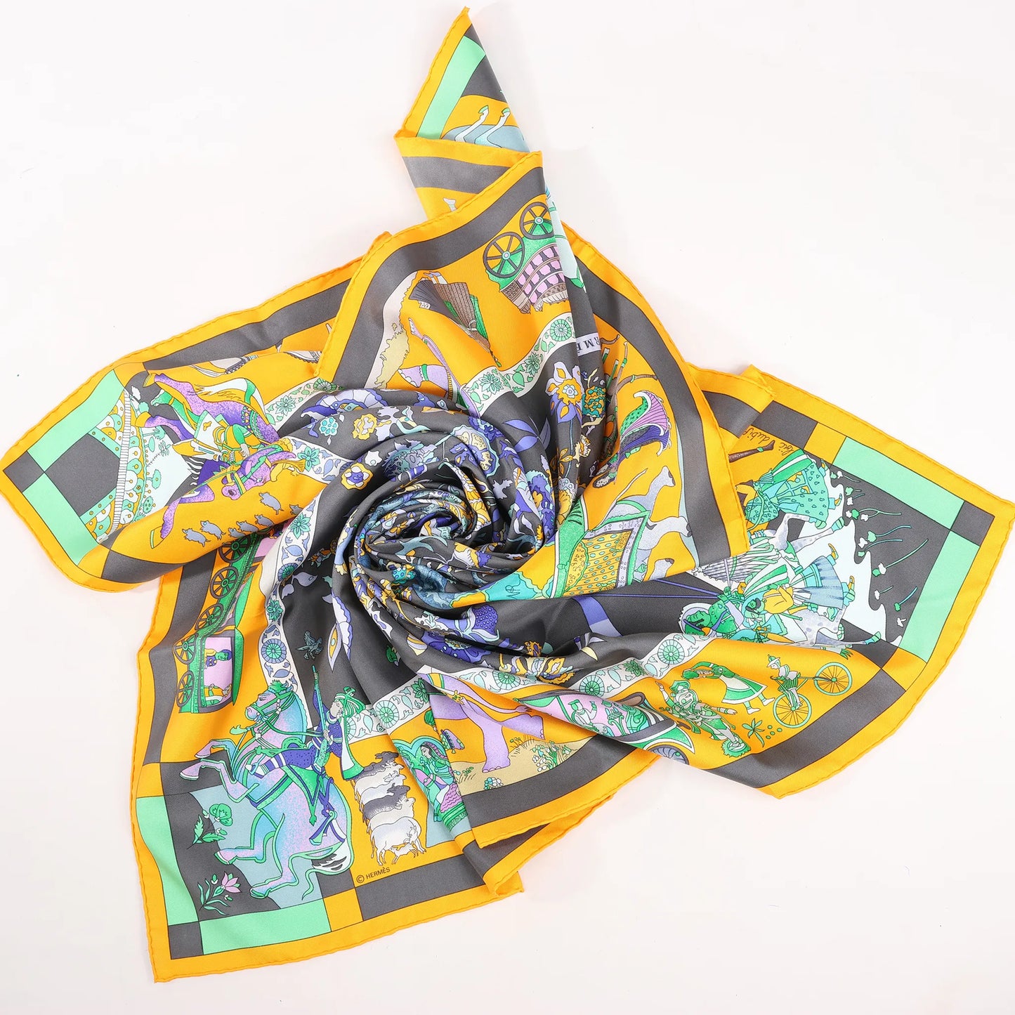 Hermès Carré 90 "Fantaisies Indiennes" Silk handkerchief in Navy Blue x Yellow