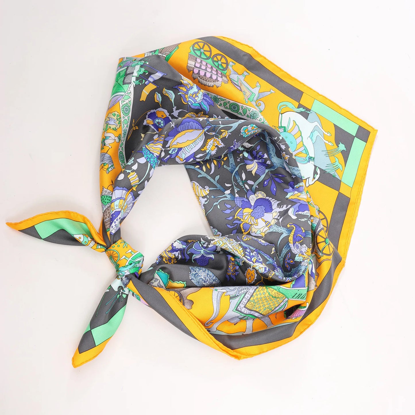 Hermès Carré 90 "Fantaisies Indiennes" Silk handkerchief in Navy Blue x Yellow