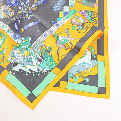Hermès Carré 90 "Fantaisies Indiennes" Silk handkerchief in Navy Blue x Yellow