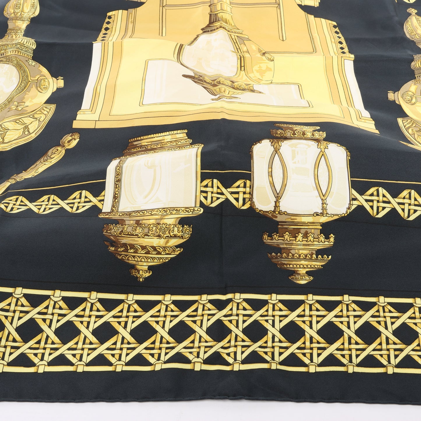 Hermès Carré 90 "Feux de Route" 100% Silk Scarf in Black x Gold
