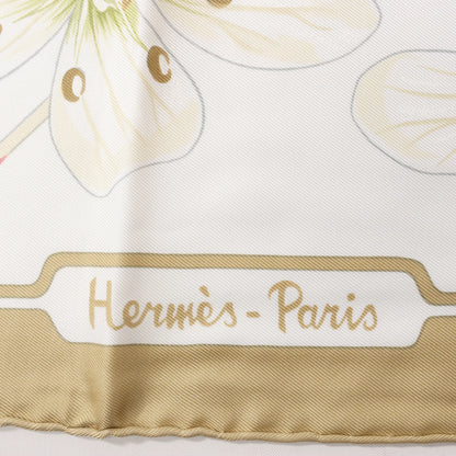 Hermès Carré 90 „Flora Graeca“ Seidentaschentuch in Beige