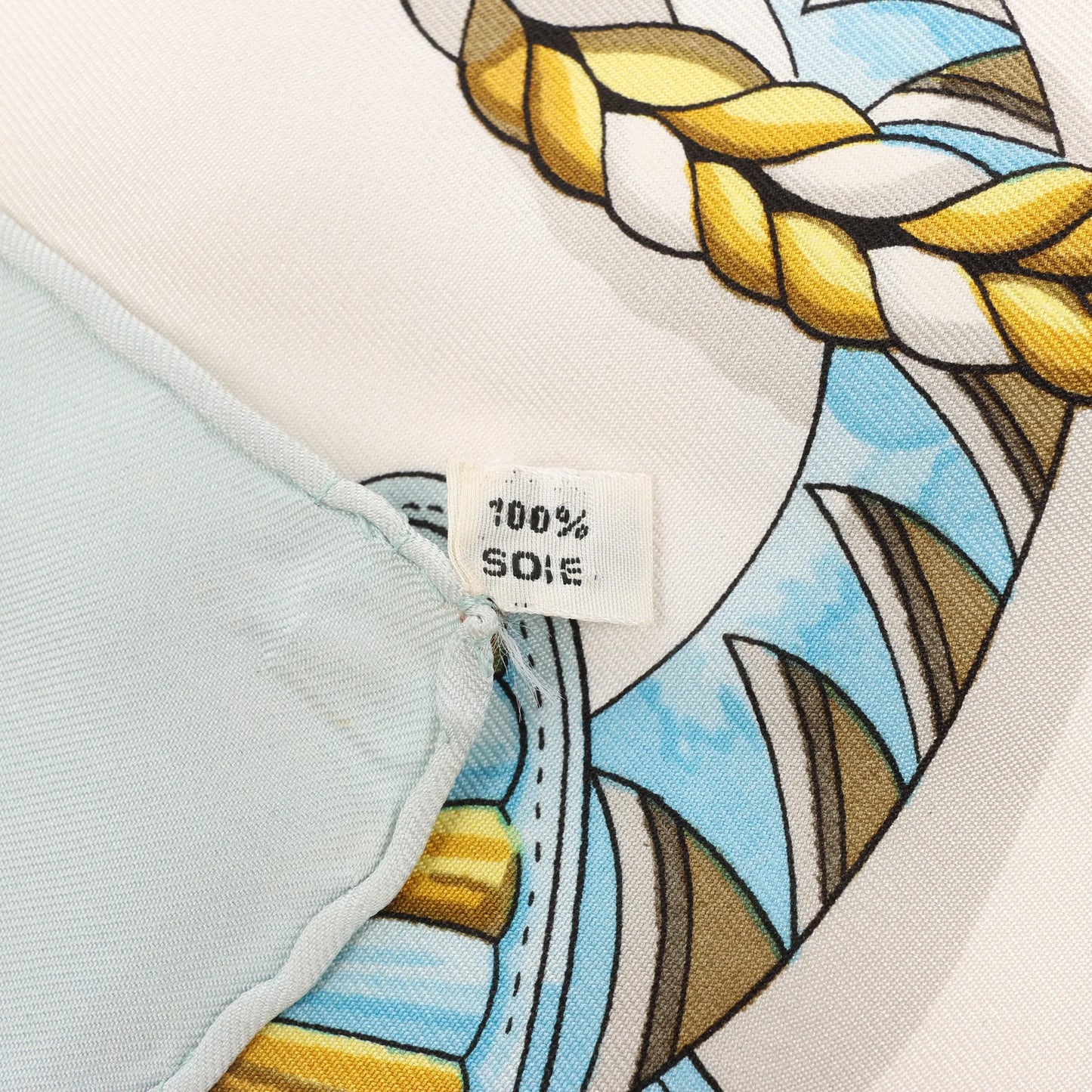 Hermès Carré 90 "Frontaux et Cocardes" Silk handkerchief in Blue