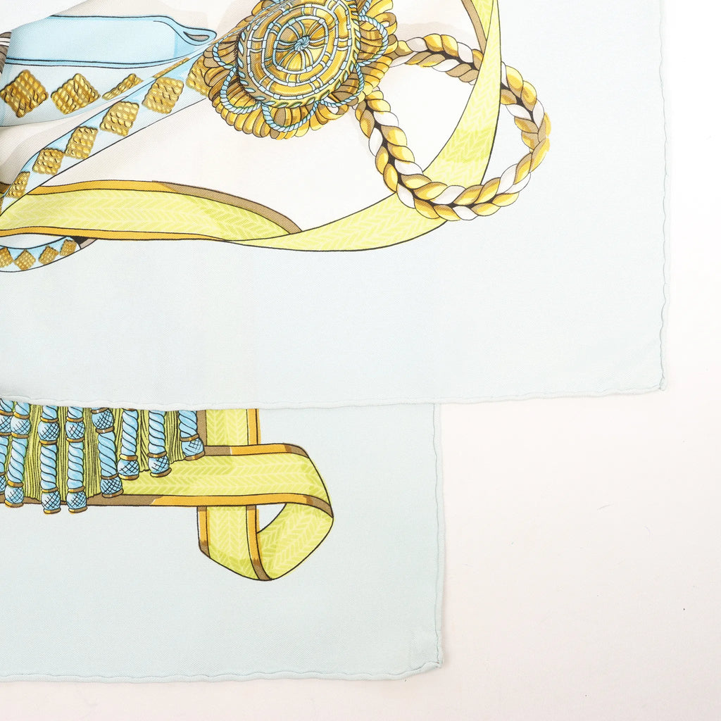 Hermès Carré 90 "Frontaux et Cocardes" Silk handkerchief in Blue