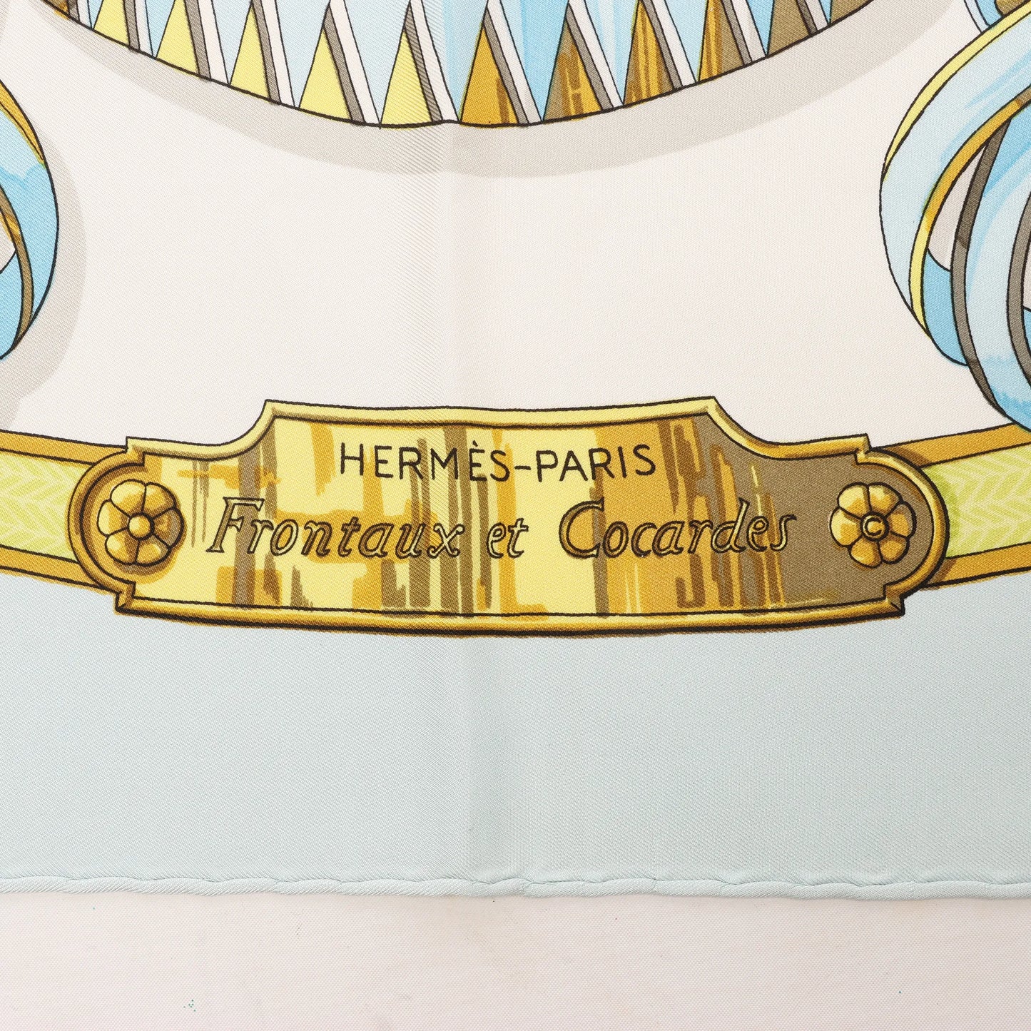 Hermès Carré 90 "Frontaux et Cocardes" Silk handkerchief in Blue