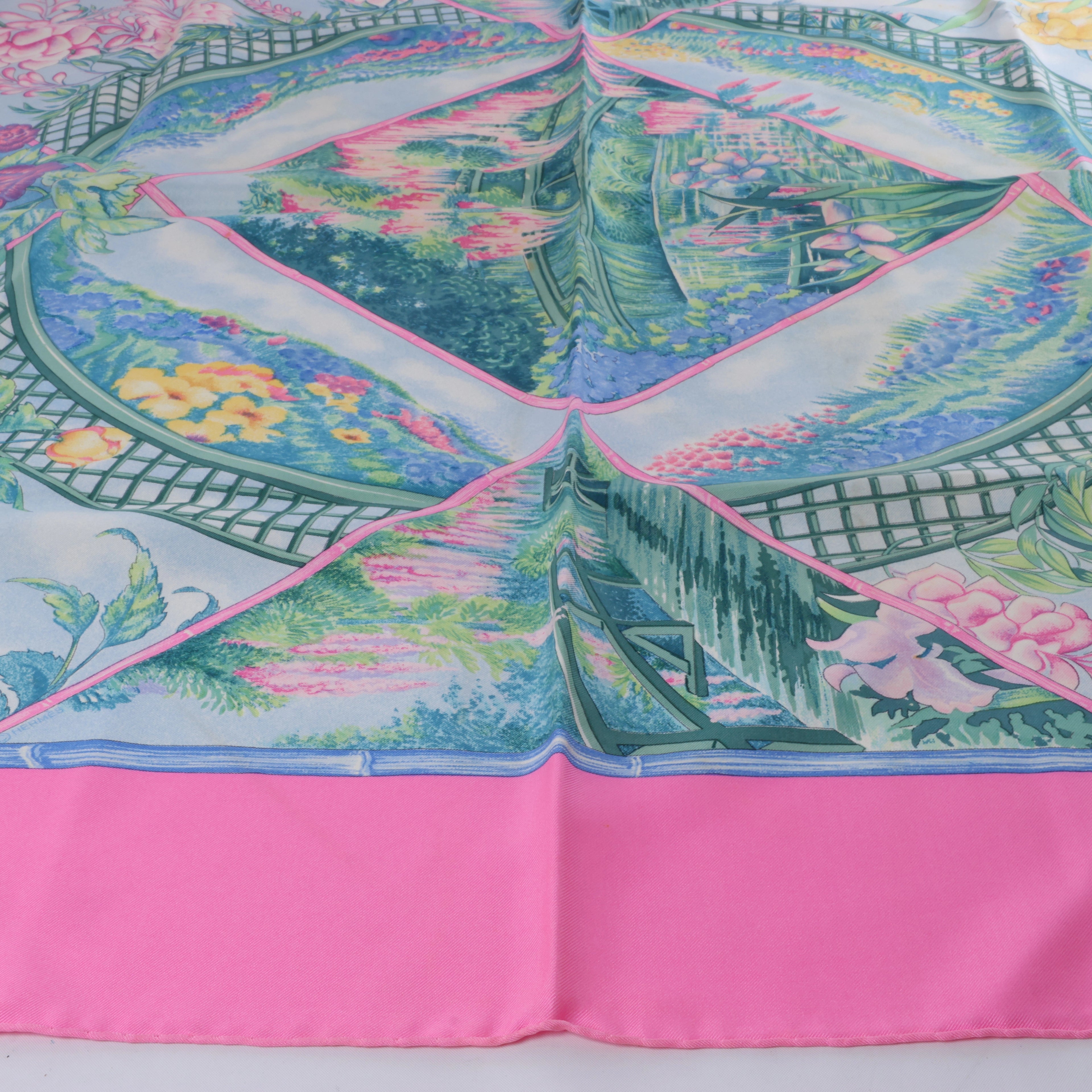 Hermès Carré 90 "GIVERNY" Silk handkerchief in Pink