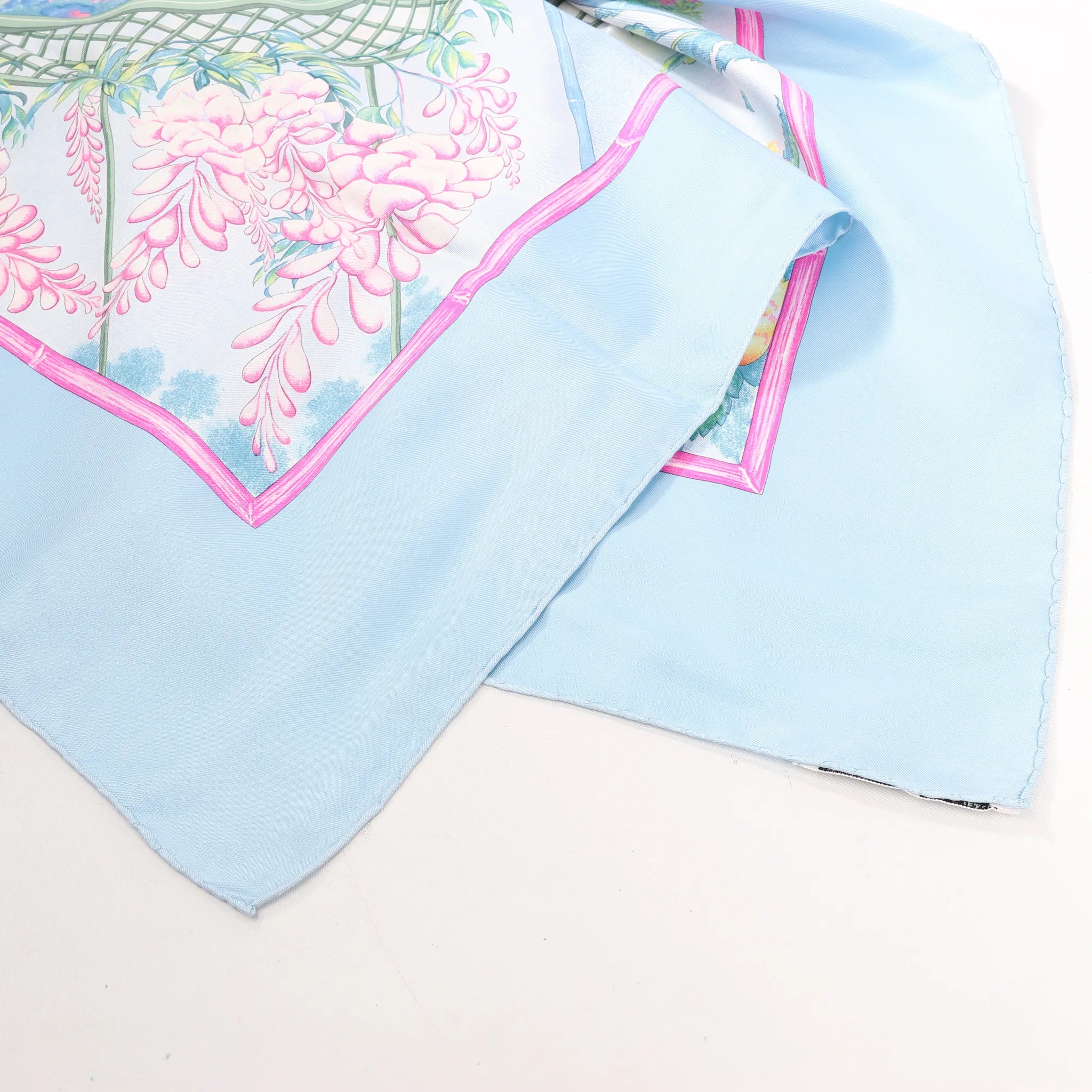 Hermès Carré 90 "GIVERny" Silk handkerchief in Light Blue