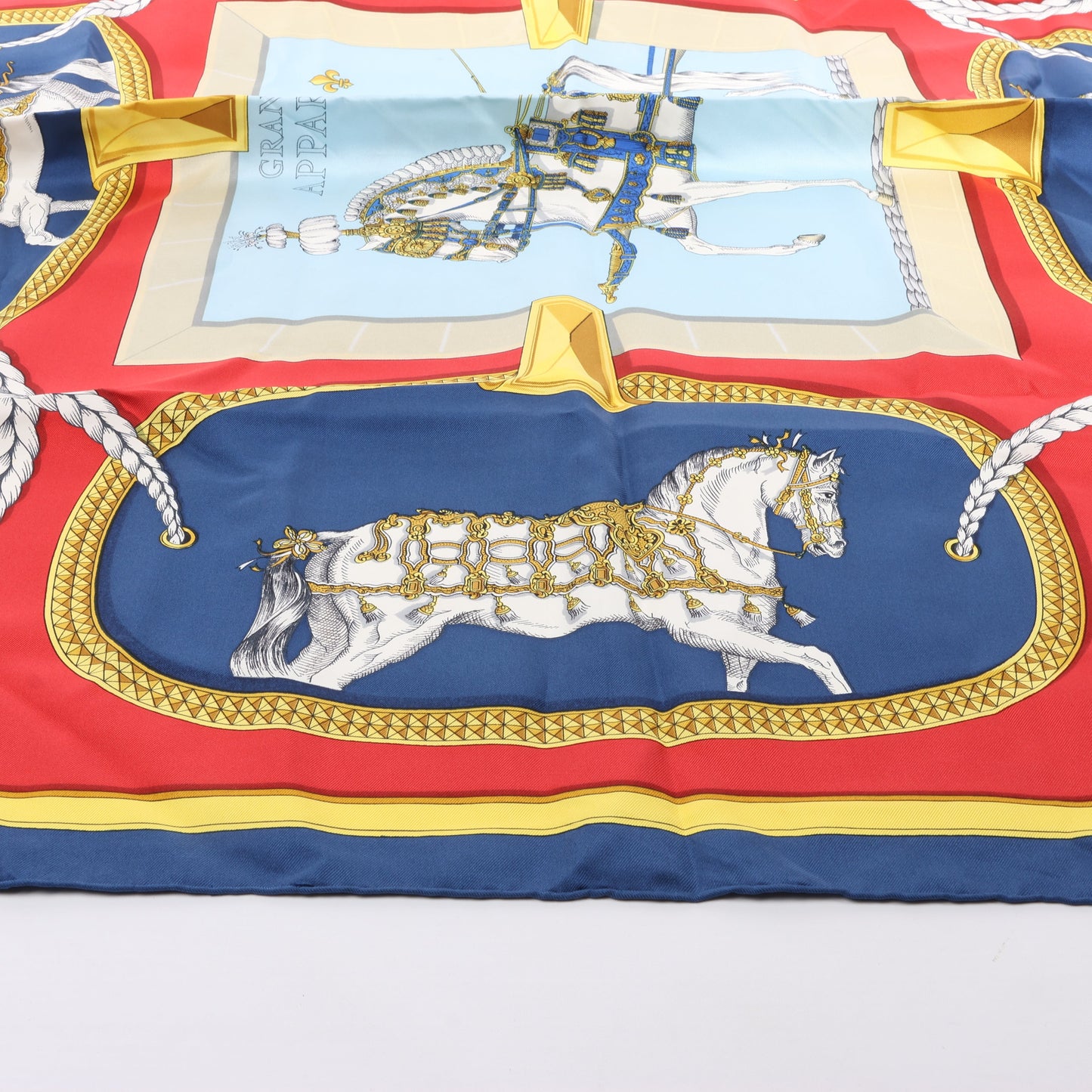 Hermès Carré 90 "GRAND APPARAT" 100% Silk Scarf in Navy x Red