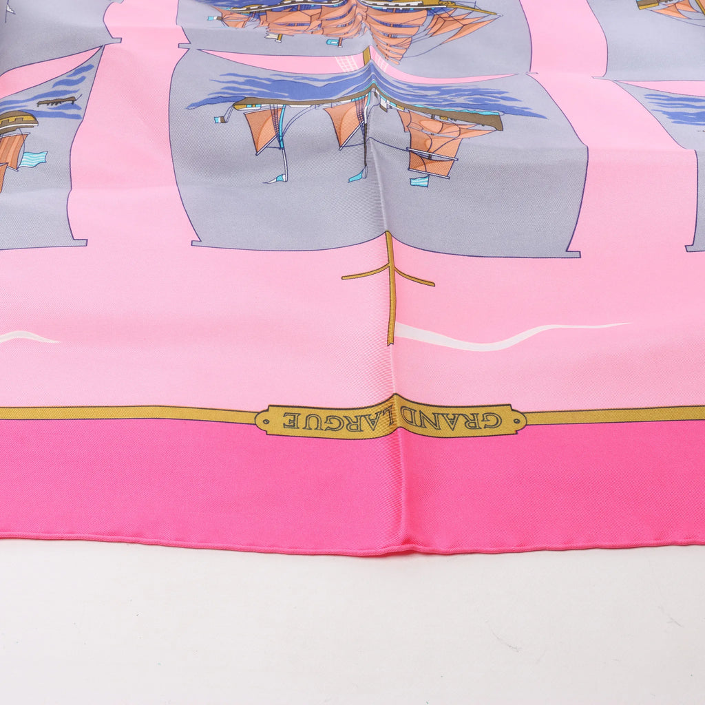 Hermès Carré 90 "GRAND LARGUE" Silk handkerchief in Pink
