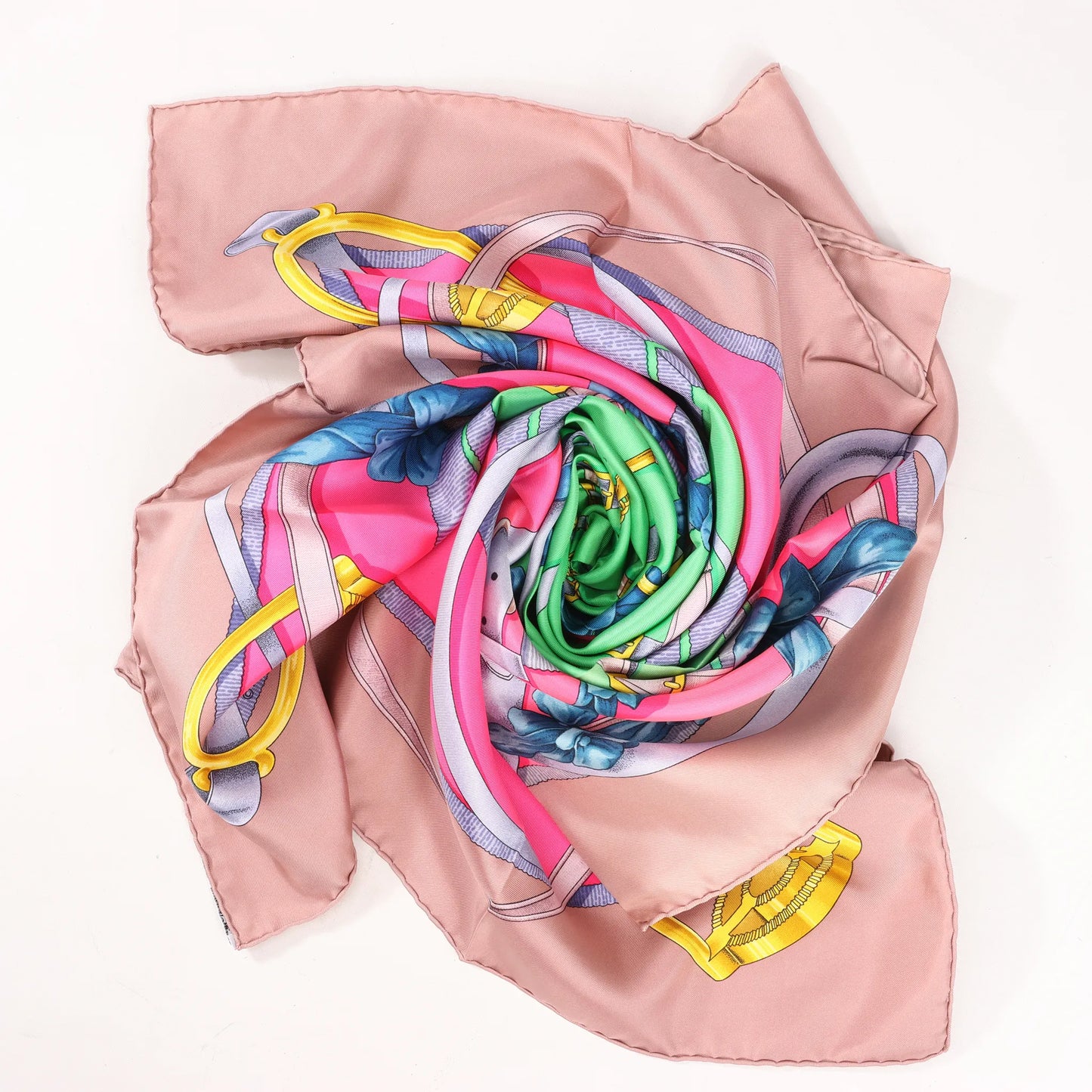 Hermès Carré 90 "GRAND MANEGE" Silk handkerchief in Pink x Green