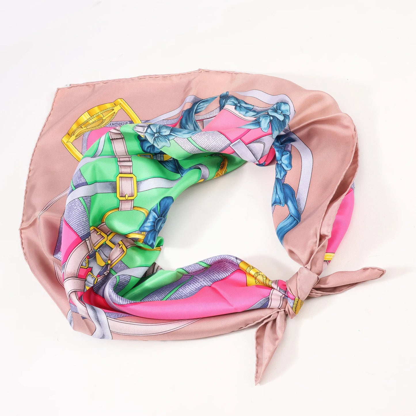 Hermès Carré 90 "GRAND MANEGE" Silk handkerchief in Pink x Green