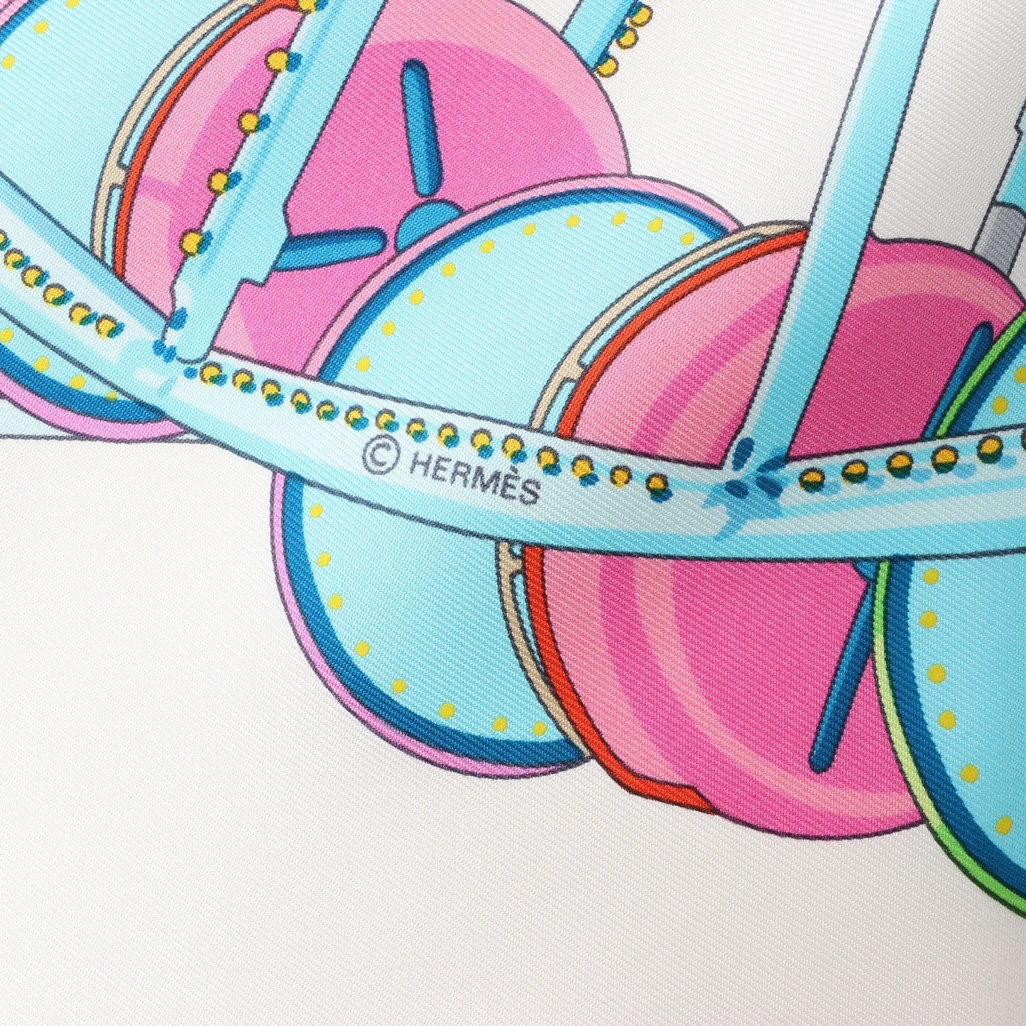 Hermès Carré 90 "GRANDE ROUE" Silk handkerchief in White x Blue