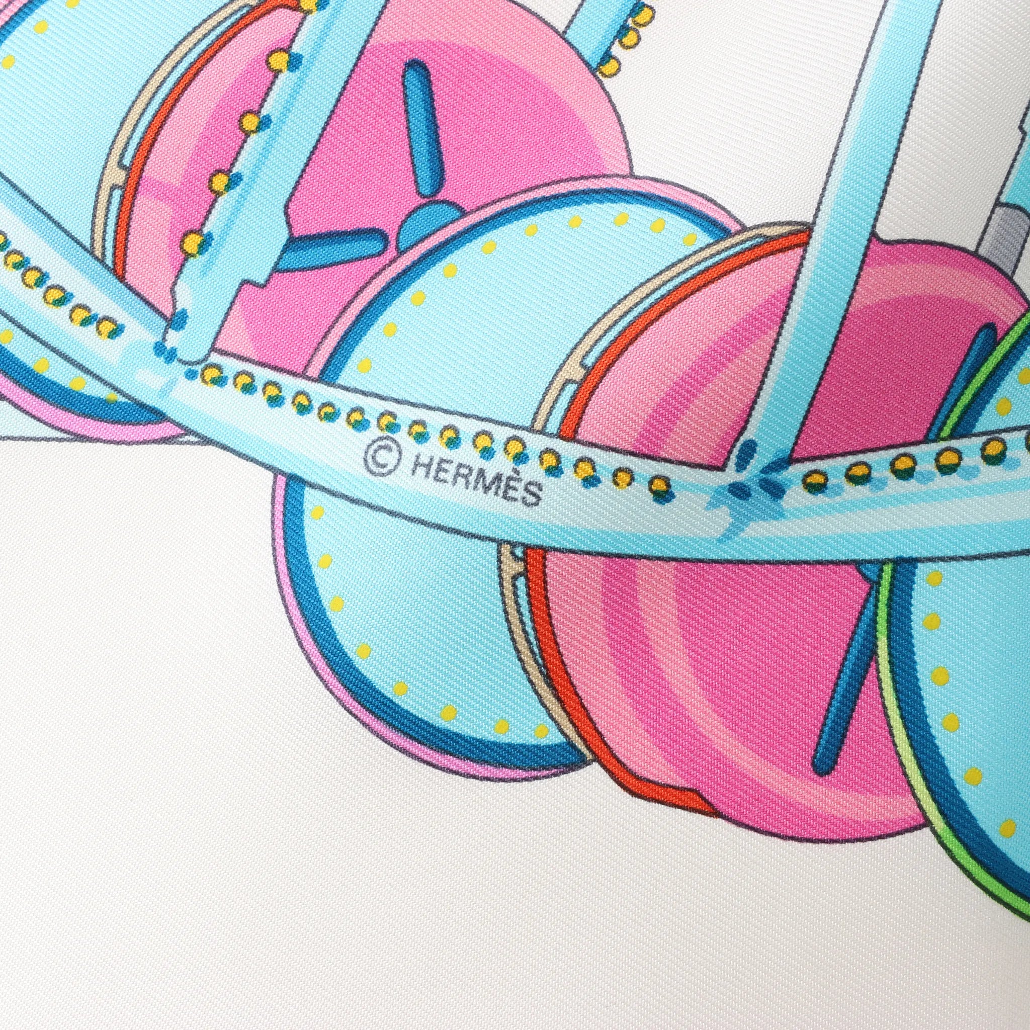 Hermès Carré 90 "GRANDE ROUE" Silk handkerchief in White x Blue