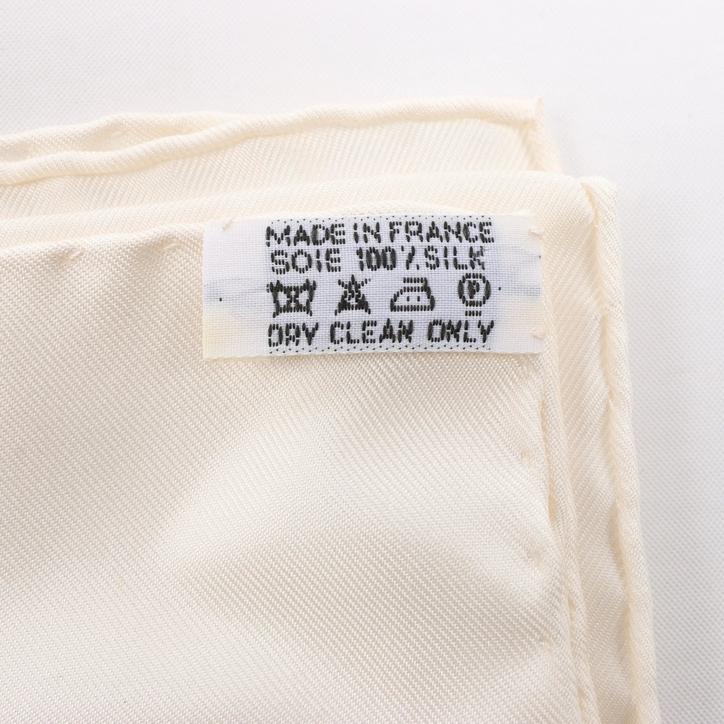 Hermès Carré 90 "GRANDE ROUE" Silk handkerchief in White x Blue