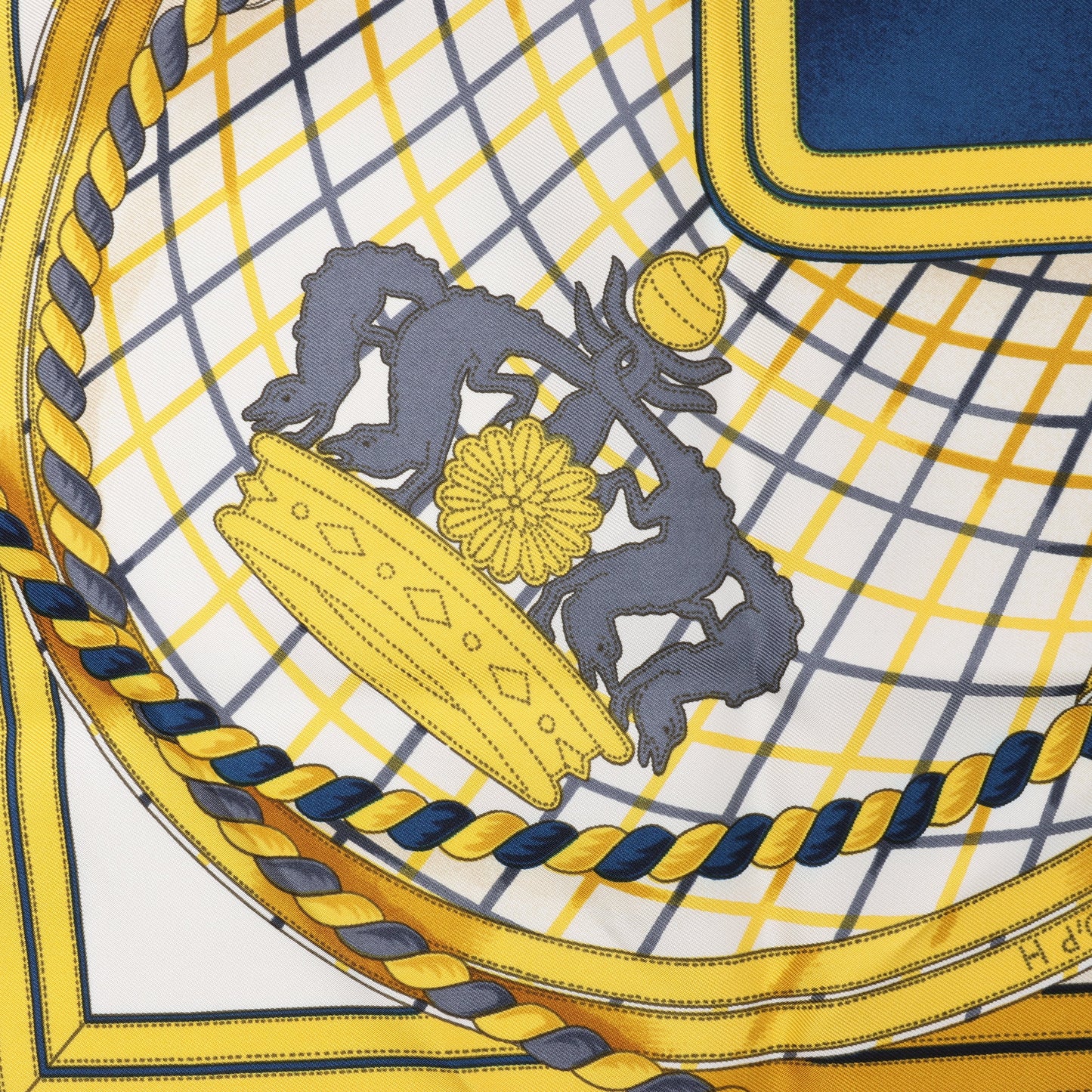 Hermès Carré 90 "GRANDE TENUE" Silk handkerchief in Burgundy