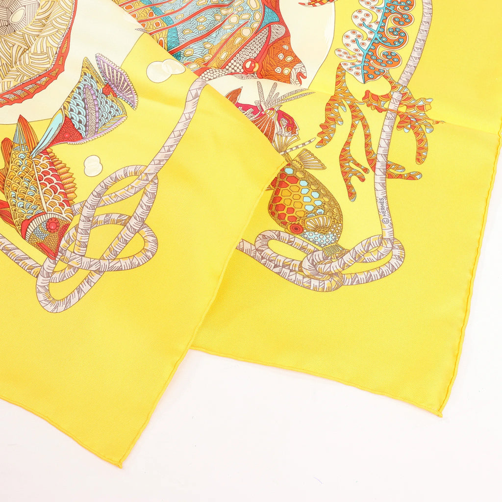 Hermès Carré 90 "GRANDS FONDS" Silk handkerchief in Yellow