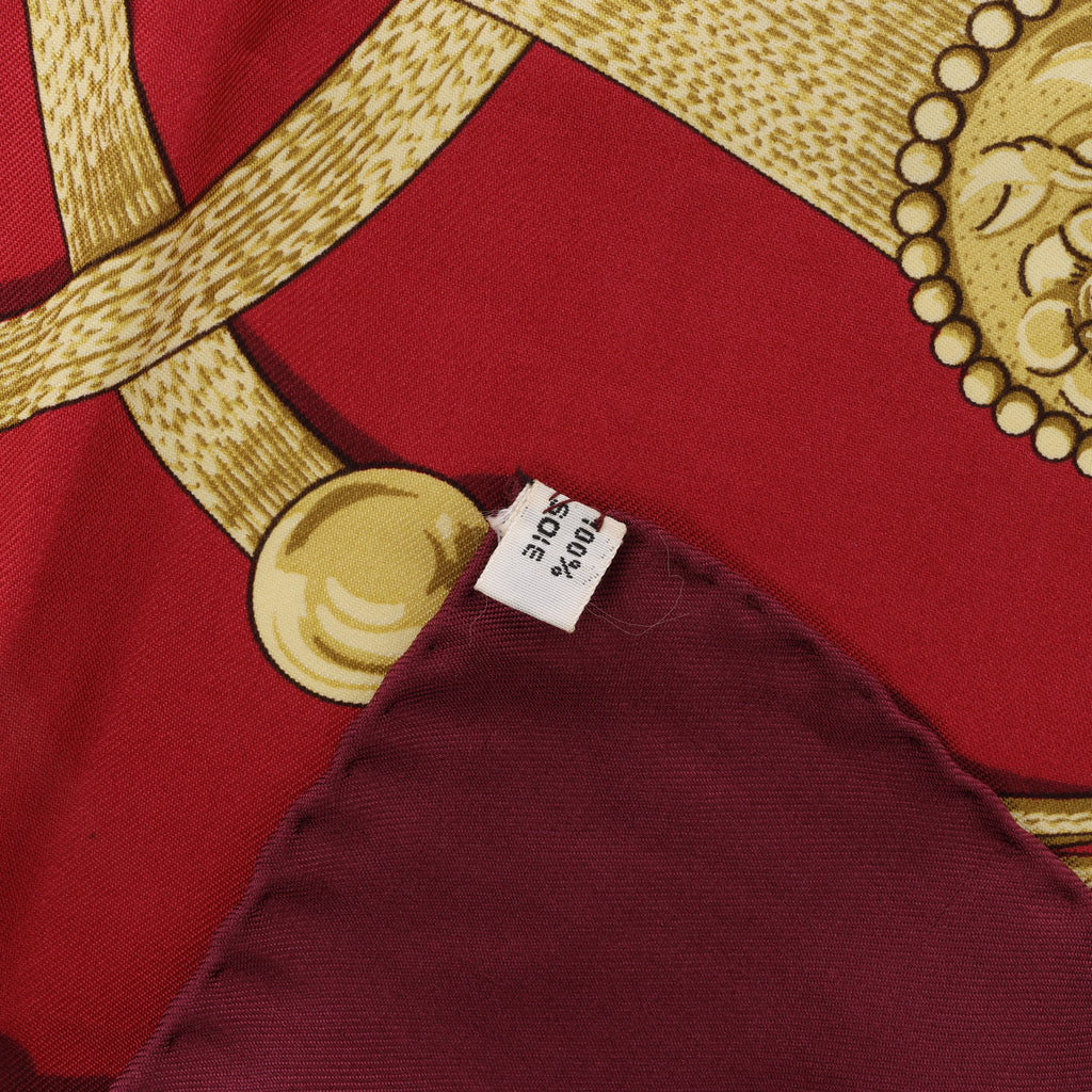 Hermès Carré 90 "Gaucho par Hermes Paris" Silk handkerchief in Burgundy