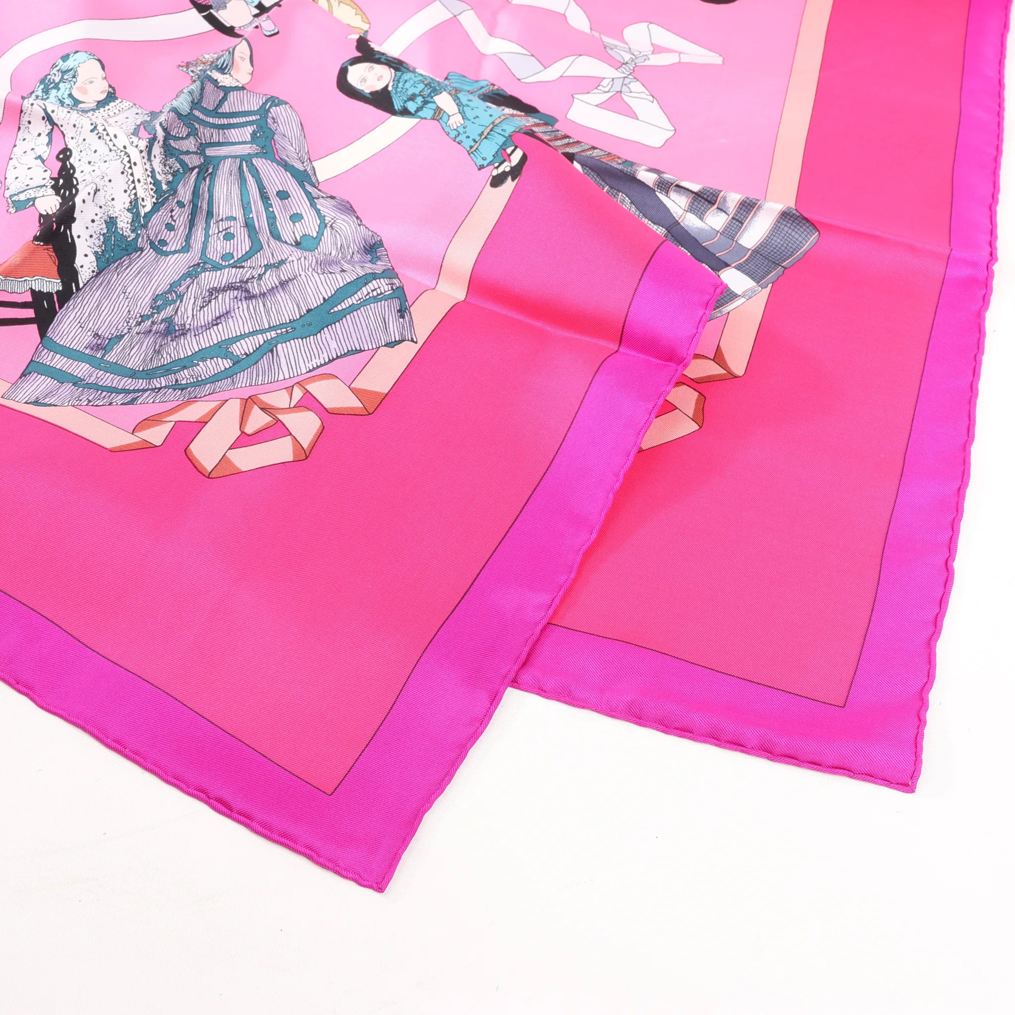 Hermès Carré 90 "HELLO DOLLY" Silk handkerchief in Pink