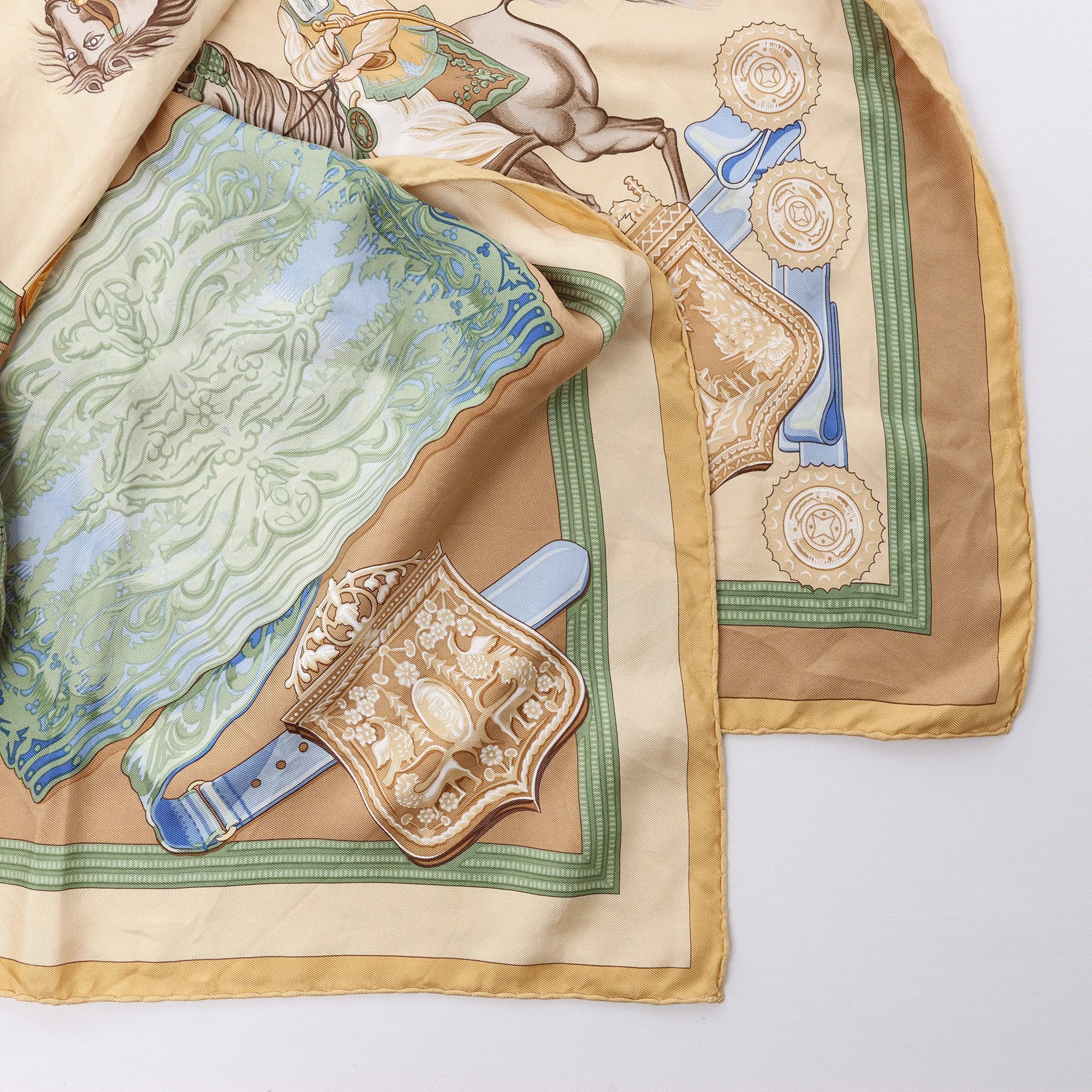 Hermès Carré 90 "Hommage à l'amitié Franco-Hellenique" Silk handkerchief in Beige