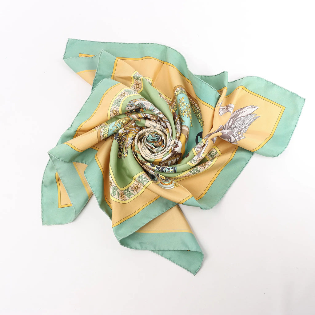 Hermès Carré 90 "IN SALZBURG" Silk handkerchief in Green