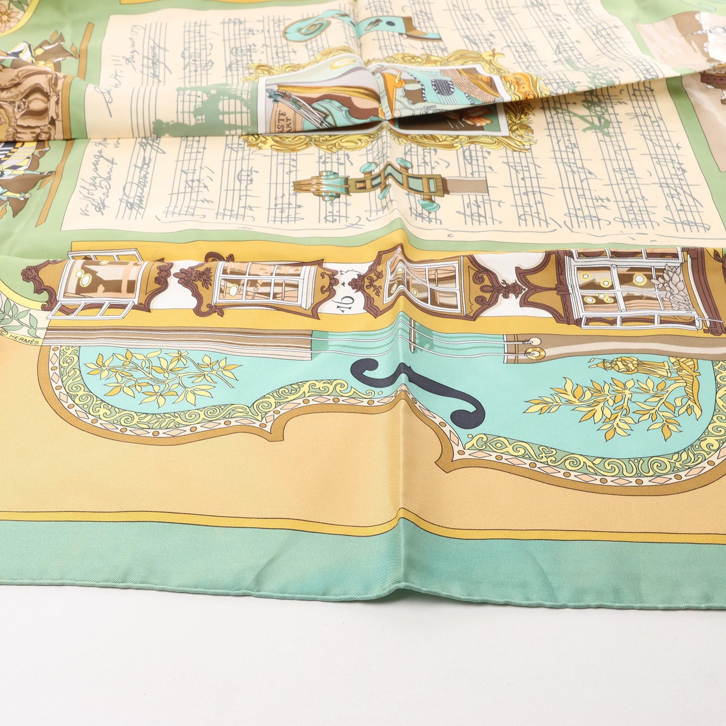 Hermès Carré 90 "IN SALZBURG" Silk handkerchief in Green