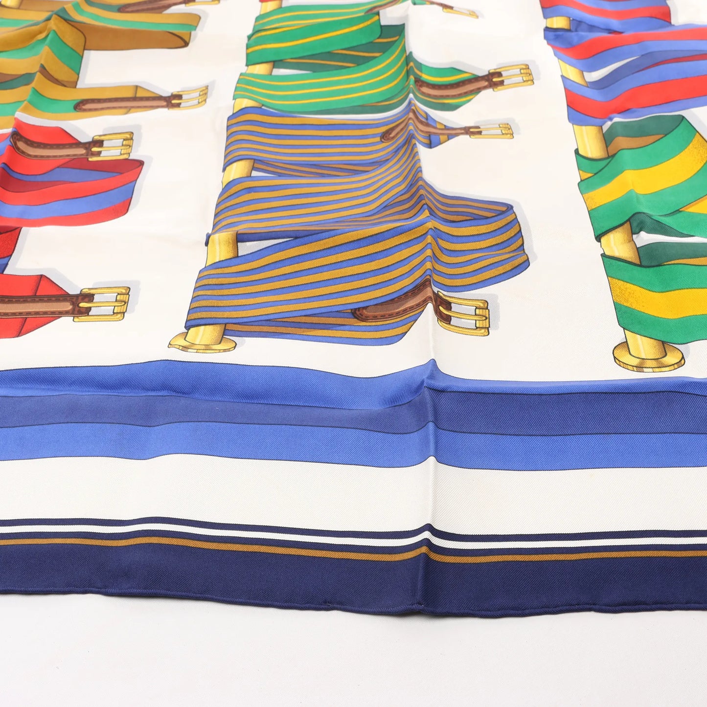 Hermès Carré 90 "Les Sangles" Silk handkerchief in Multicolor