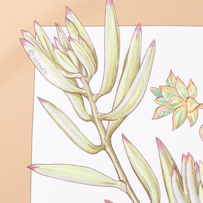 Carré Hermès Carré 90 « JARDIN SECRET » 100 % soie beige