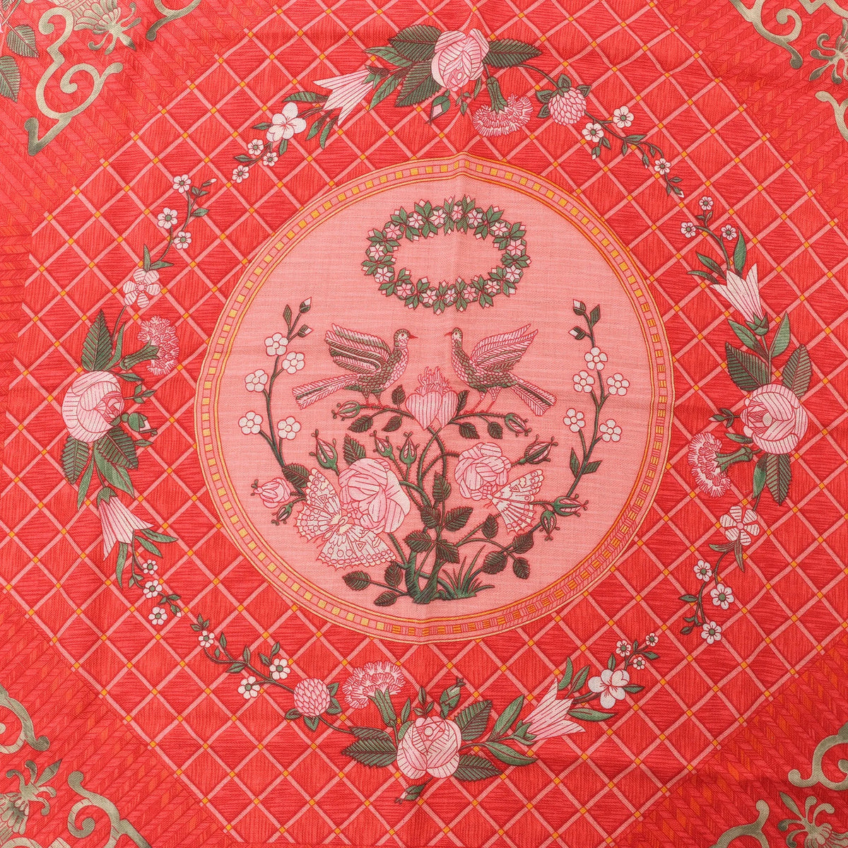 Hermès Carré 90 "JEUX DE PAILLE" Cashmere x Silk handkerchief in Red