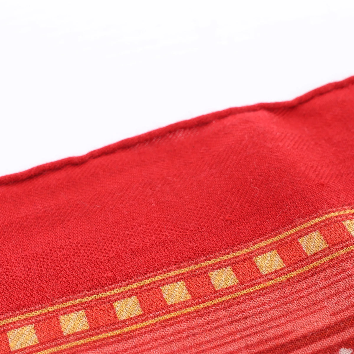 Hermès Carré 90 "JEUX DE PAILLE" Cashmere x Silk handkerchief in Red