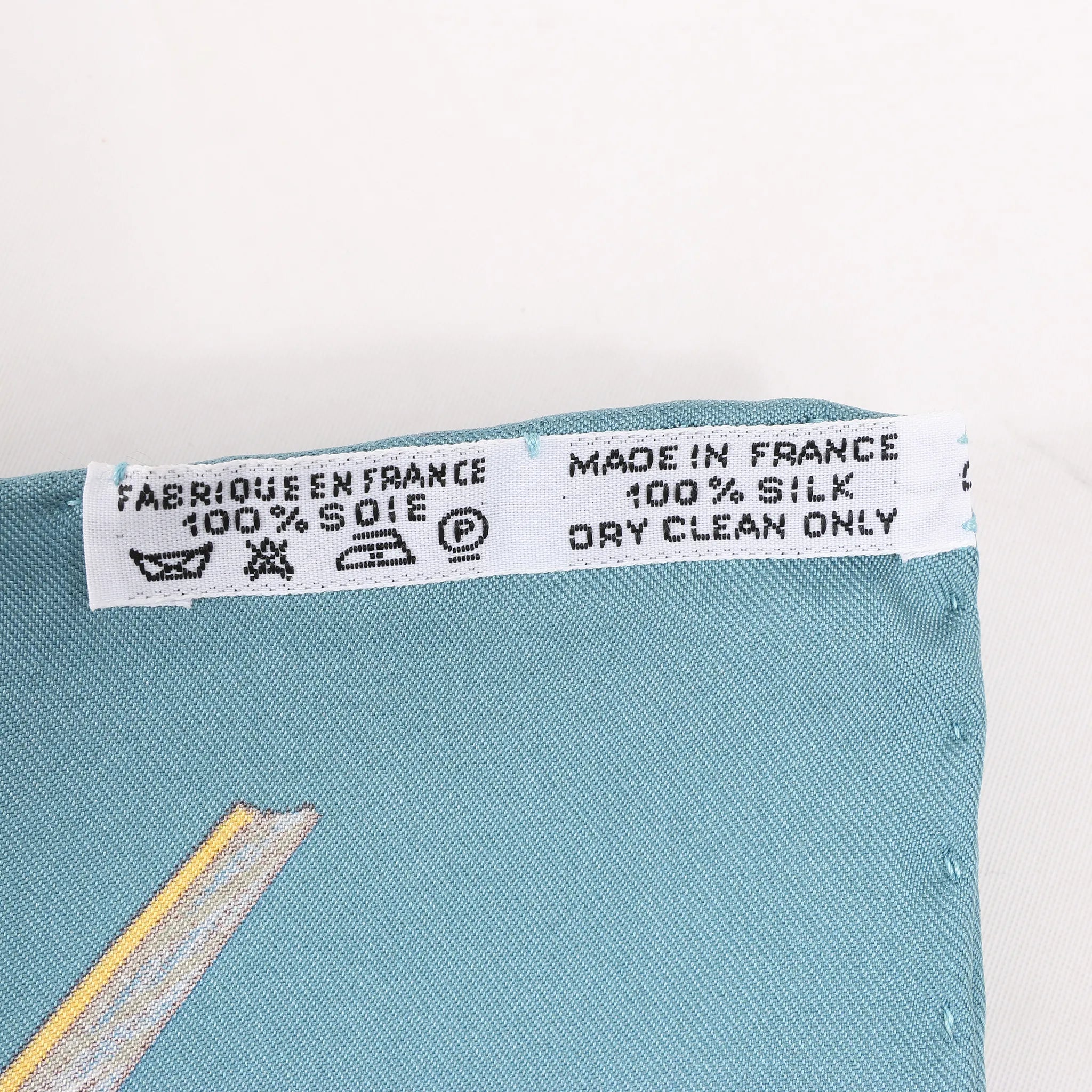 Hermès Carré 90 "Jardin Creole" Silk handkerchief in Blue