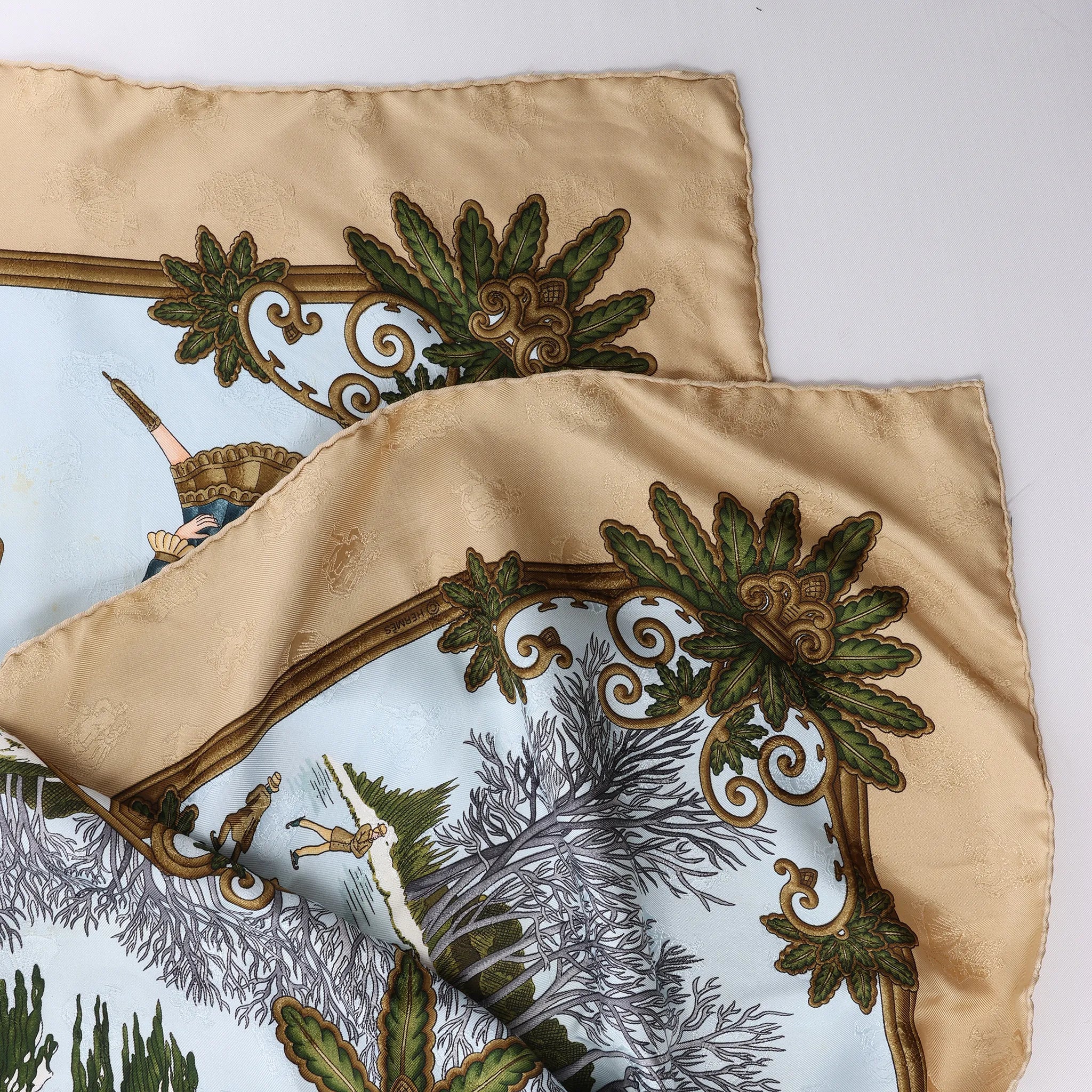 Hermès Carré 90 "Joies d’Hiver" Silk handkerchief in Beige