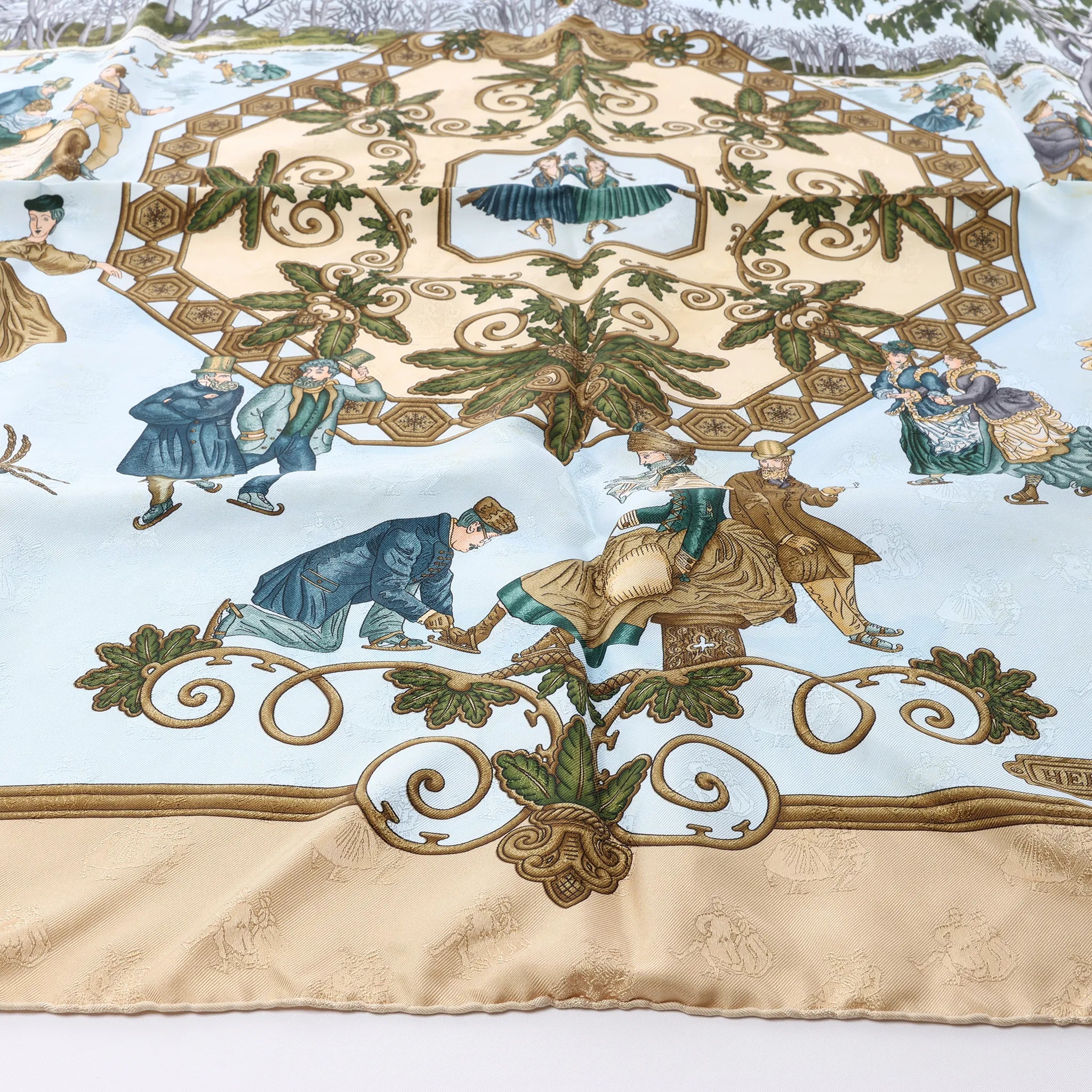 Hermès Carré 90 "Joies d’Hiver" Silk handkerchief in Beige