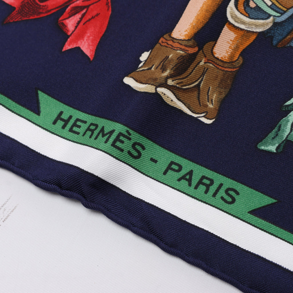 Hermès Carré 90 "Kachinas" Silk handkerchief in Navy Blue