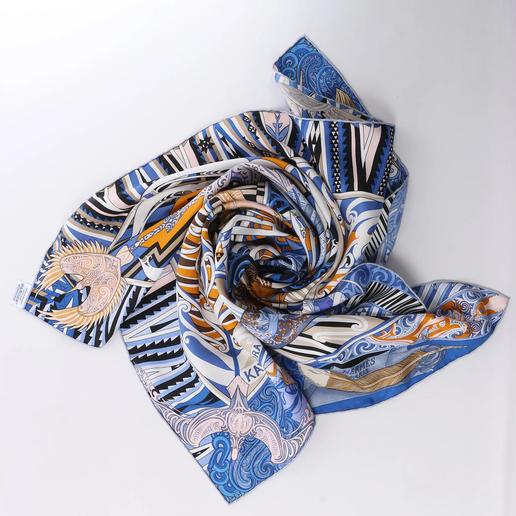 Hermès Carré 90 "Kawaora" Silk handkerchief in Blue