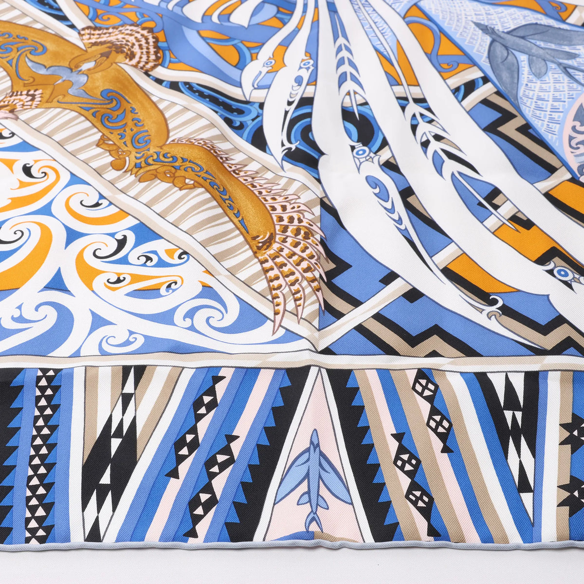 Hermès Carré 90 "Kawaora" Silk handkerchief in Blue