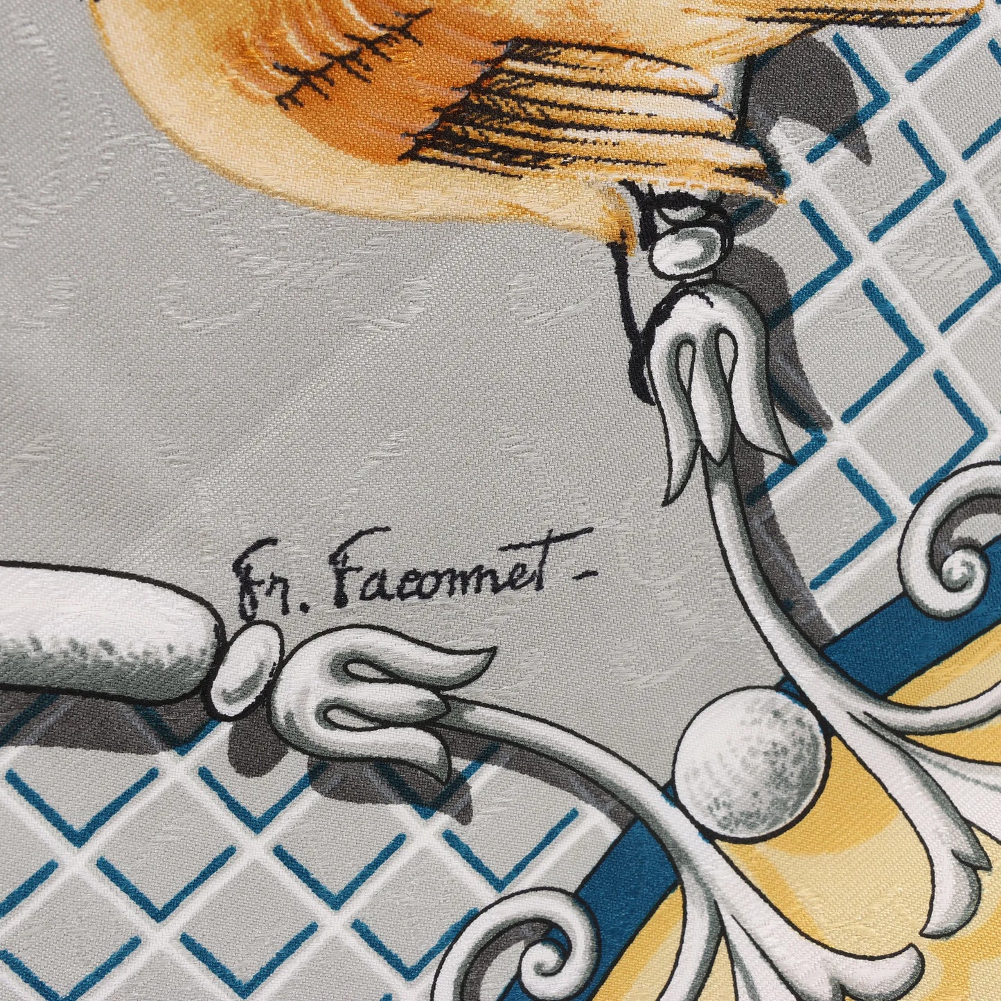 Hermès Carré 90 "LA CLE des CHAMPS" Silk handkerchief in Beige