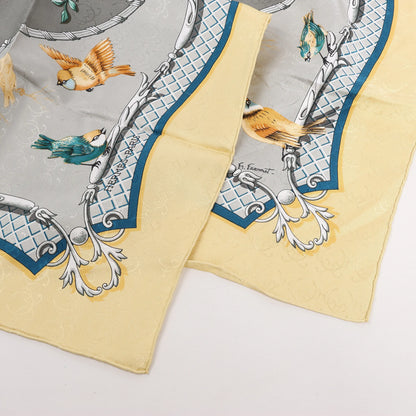 Hermès Carré 90 "LA CLE des CHAMPS" Silk handkerchief in Beige