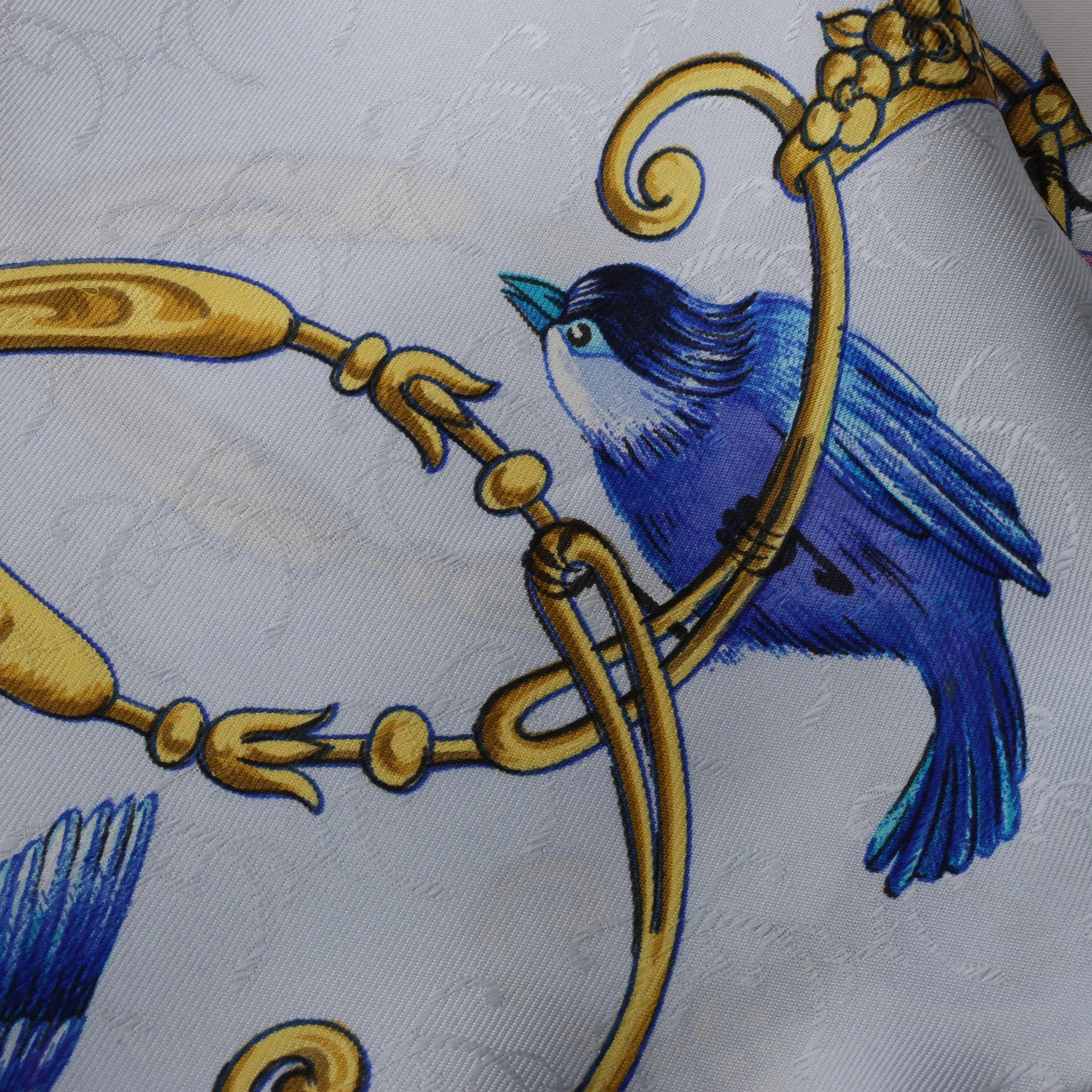 Hermès Carré 90 "LA CLE des CHAMPS" Silk handkerchief in Blue